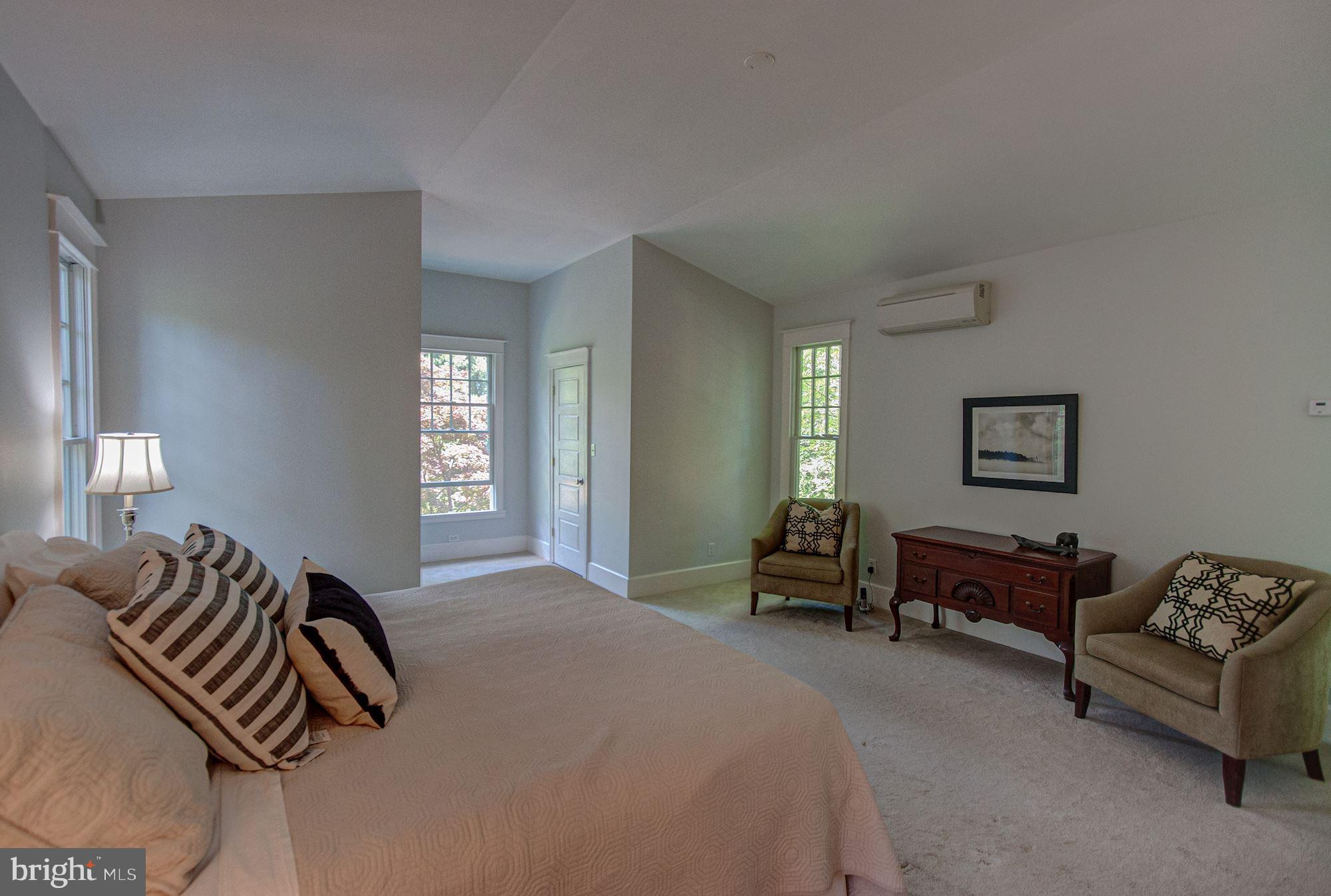 BATTERY PARK - Residential