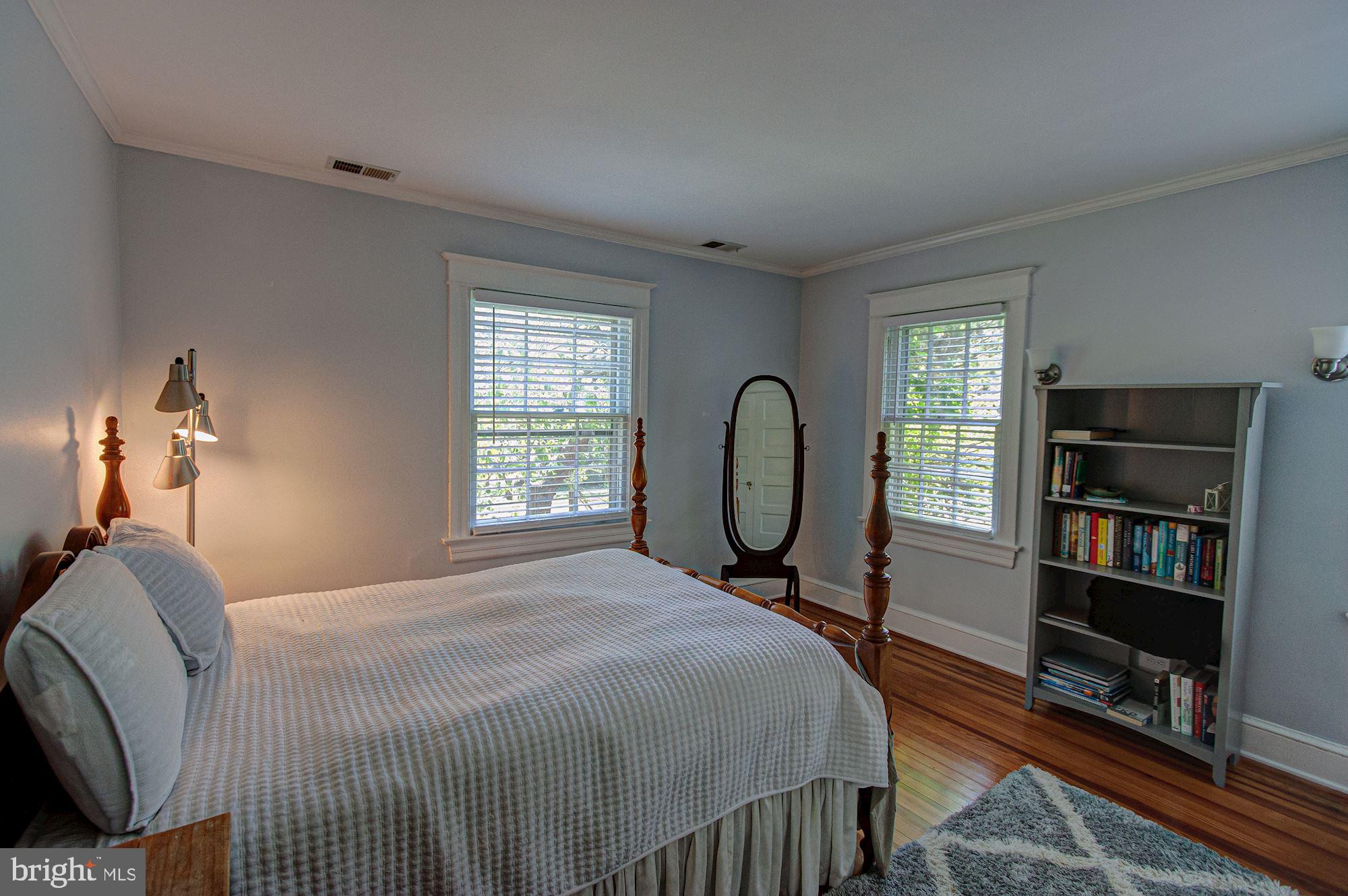 BATTERY PARK - Residential