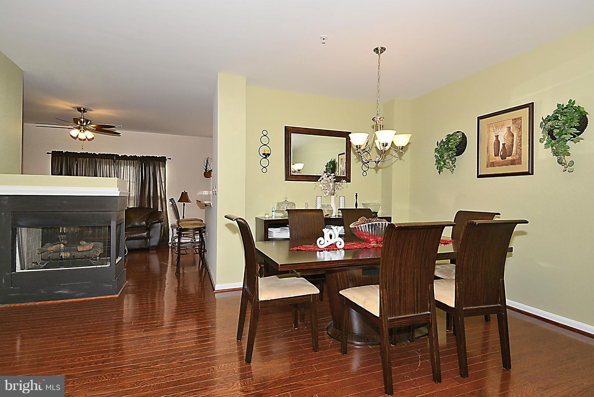 PARADISE/THE RESIDENCES - Residential Lease