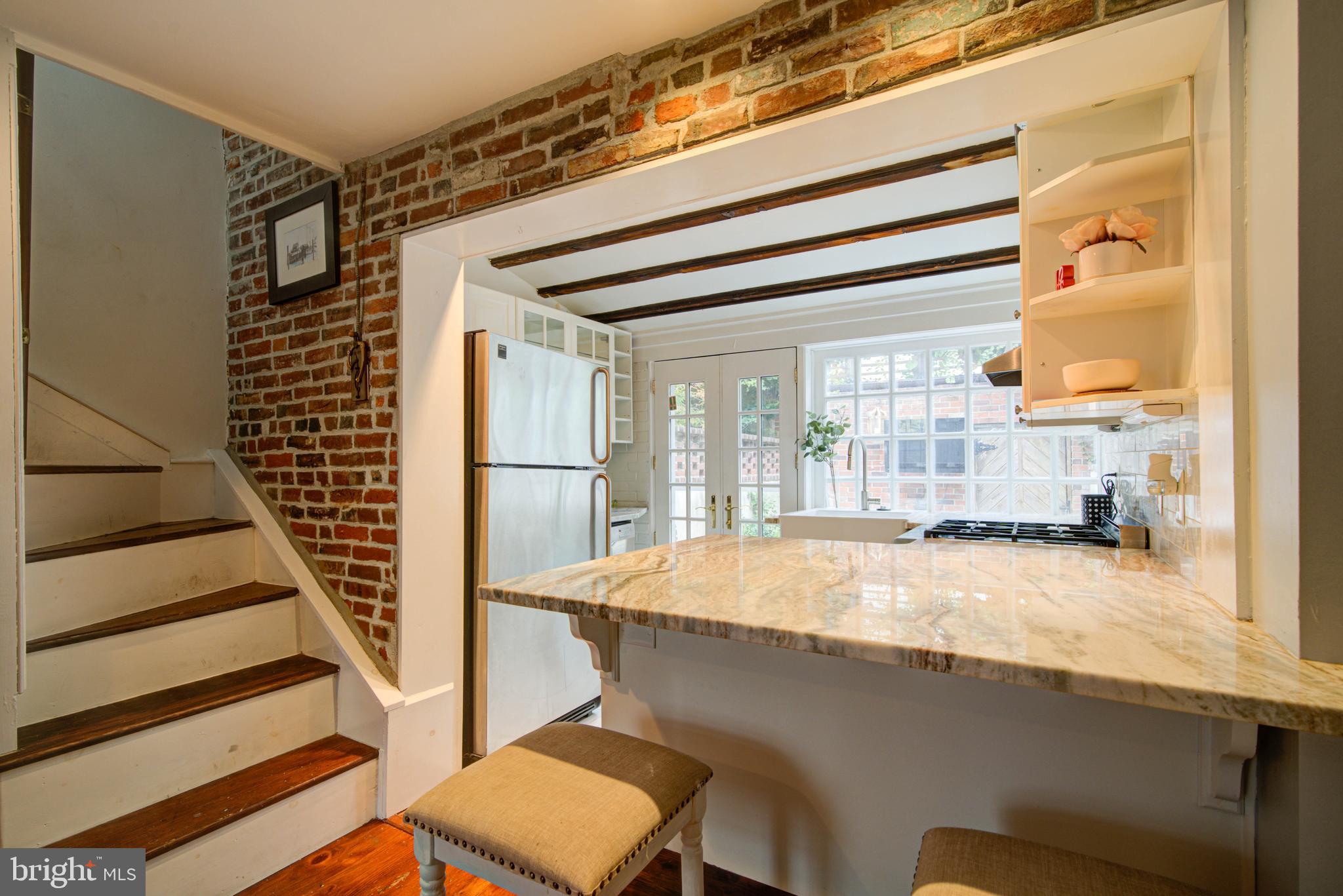 WASHINGTON SQ WEST - Residential Lease