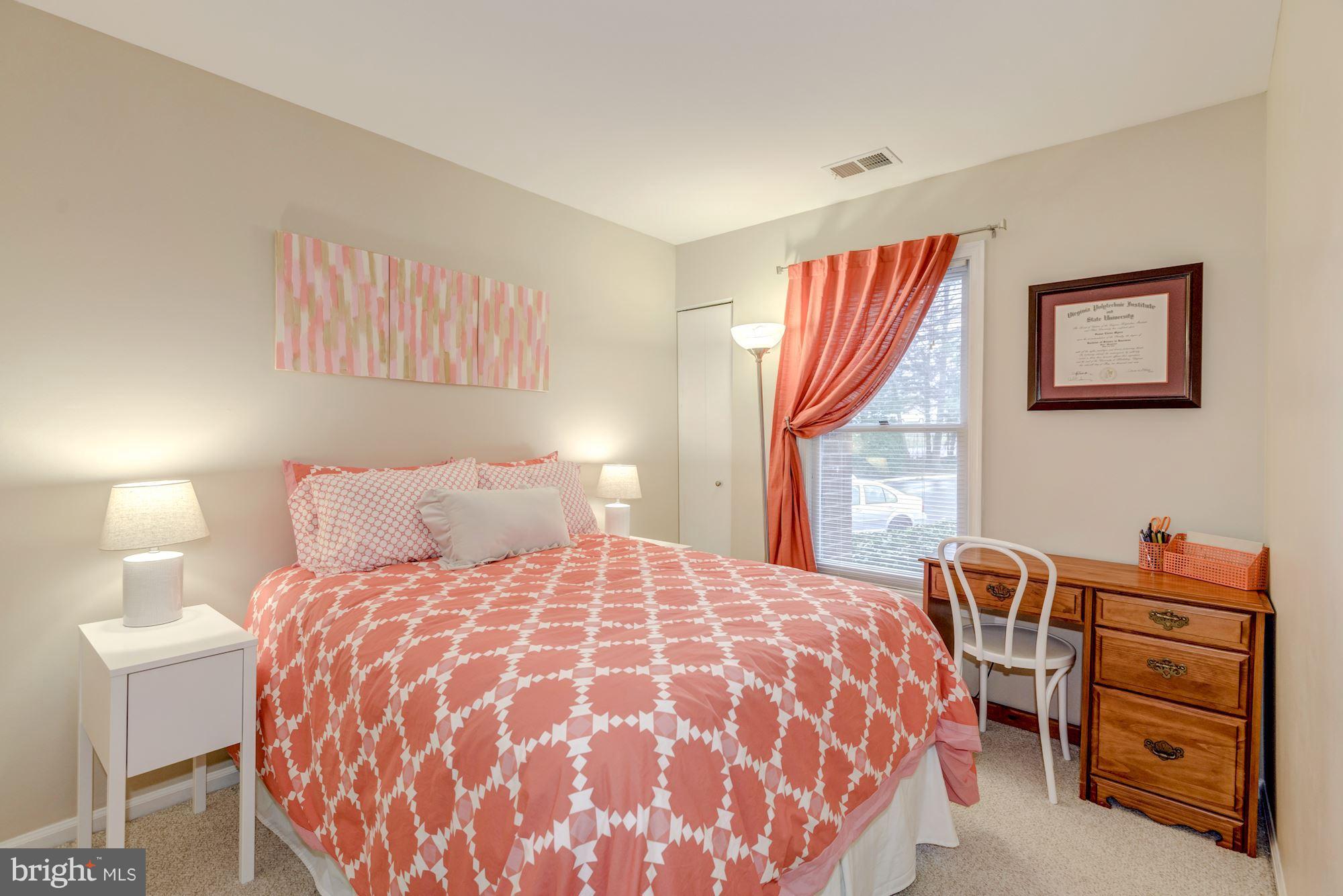 THE COVE - Residential