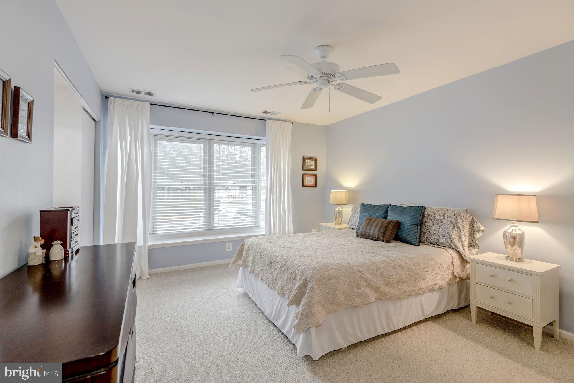 THE COVE - Residential