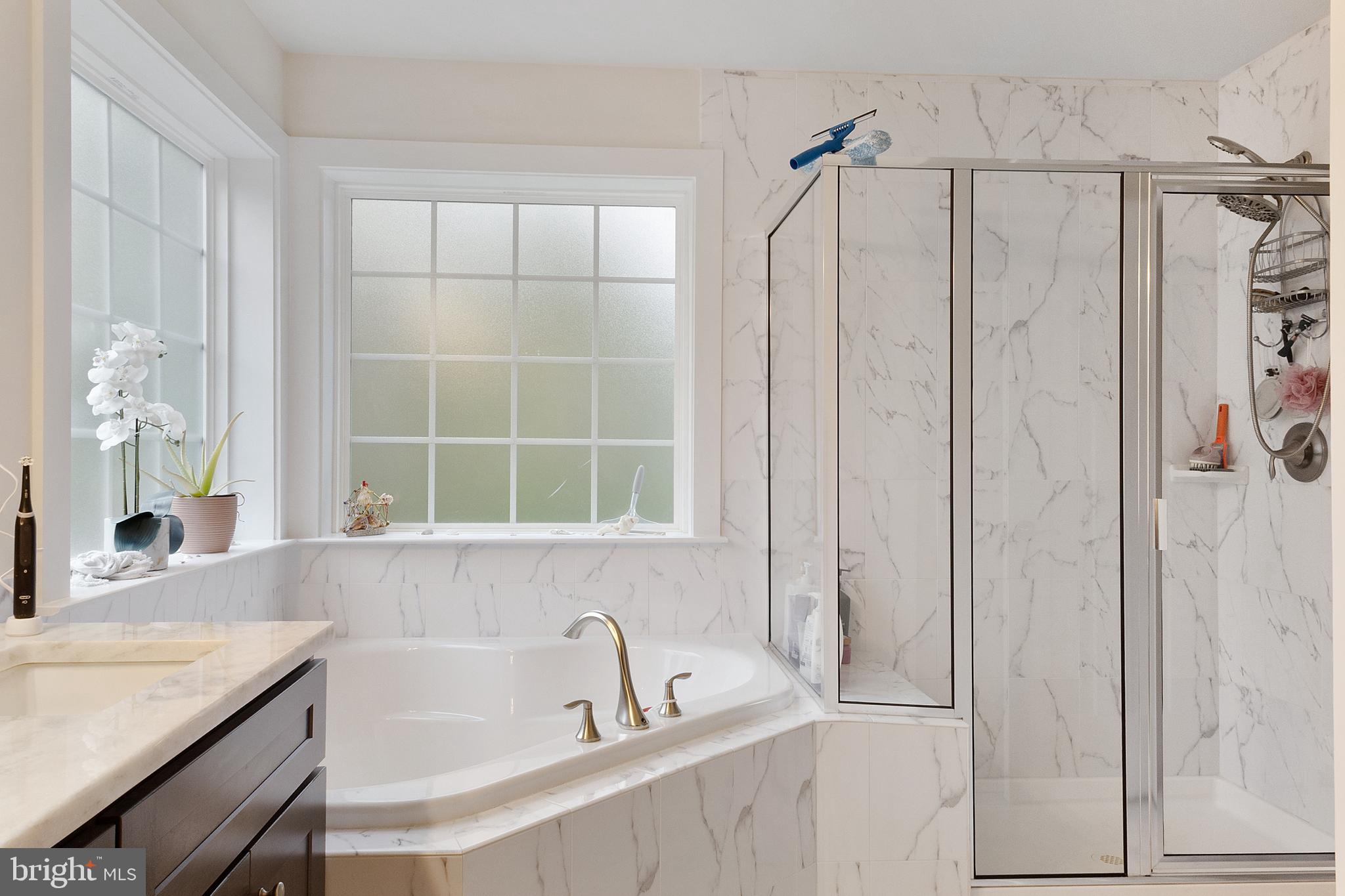 NEW DEALE BEACH - Residential Lease