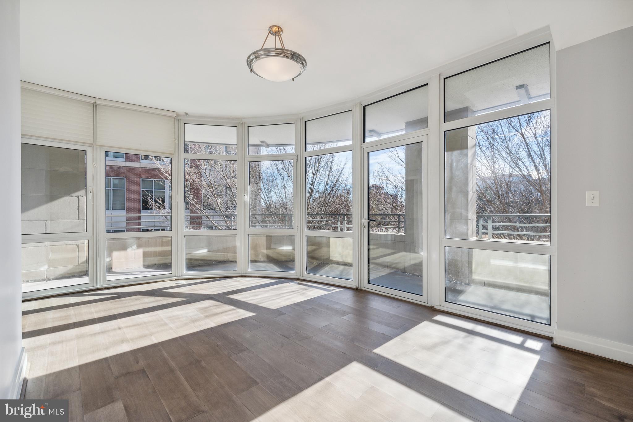 ONE PARK CREST CONDOMINIUM - Residential