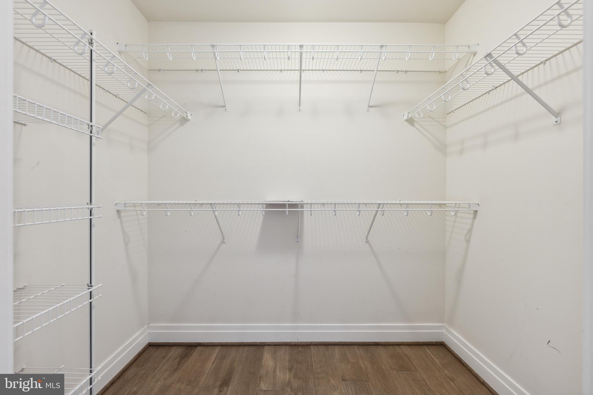 ONE PARK CREST CONDOMINIUM - Residential