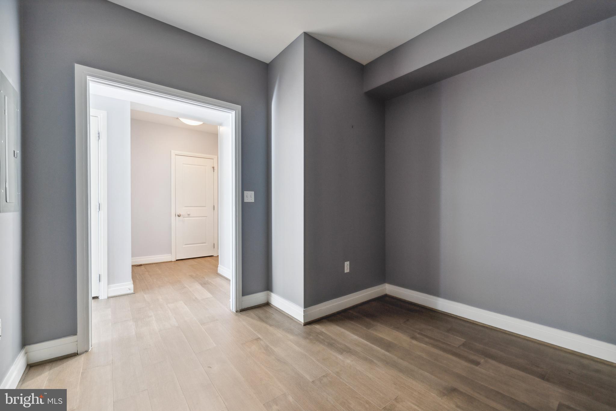 ONE PARK CREST CONDOMINIUM - Residential