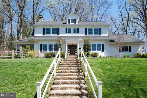 Photo of 1626 Snuff Mill Rd, HOCKESSIN, DE 19707 (MLS # DENC2100688)