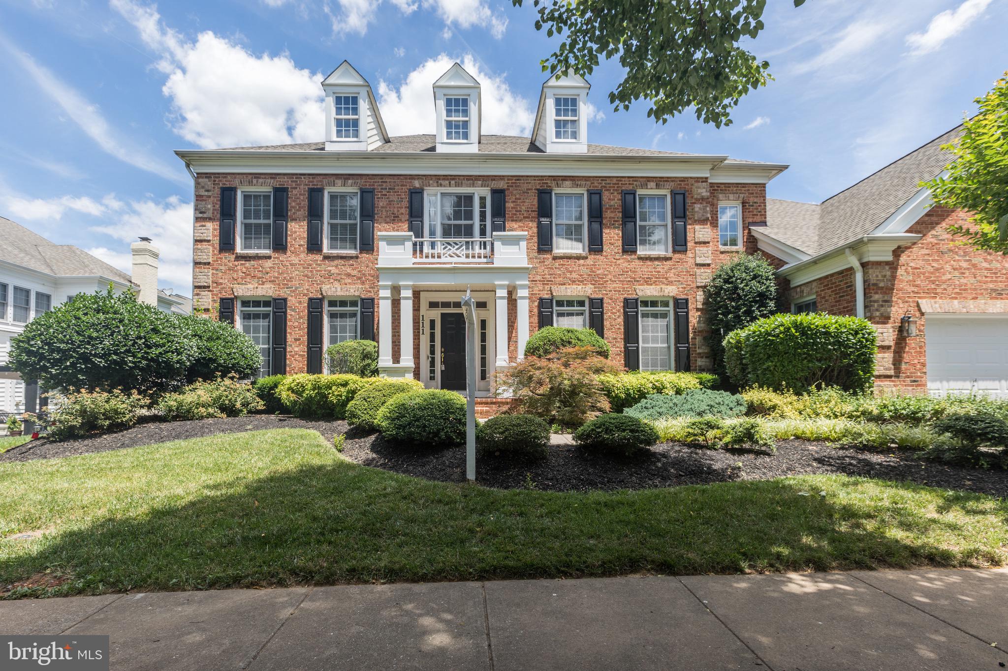 FALLSGROVE - Residential