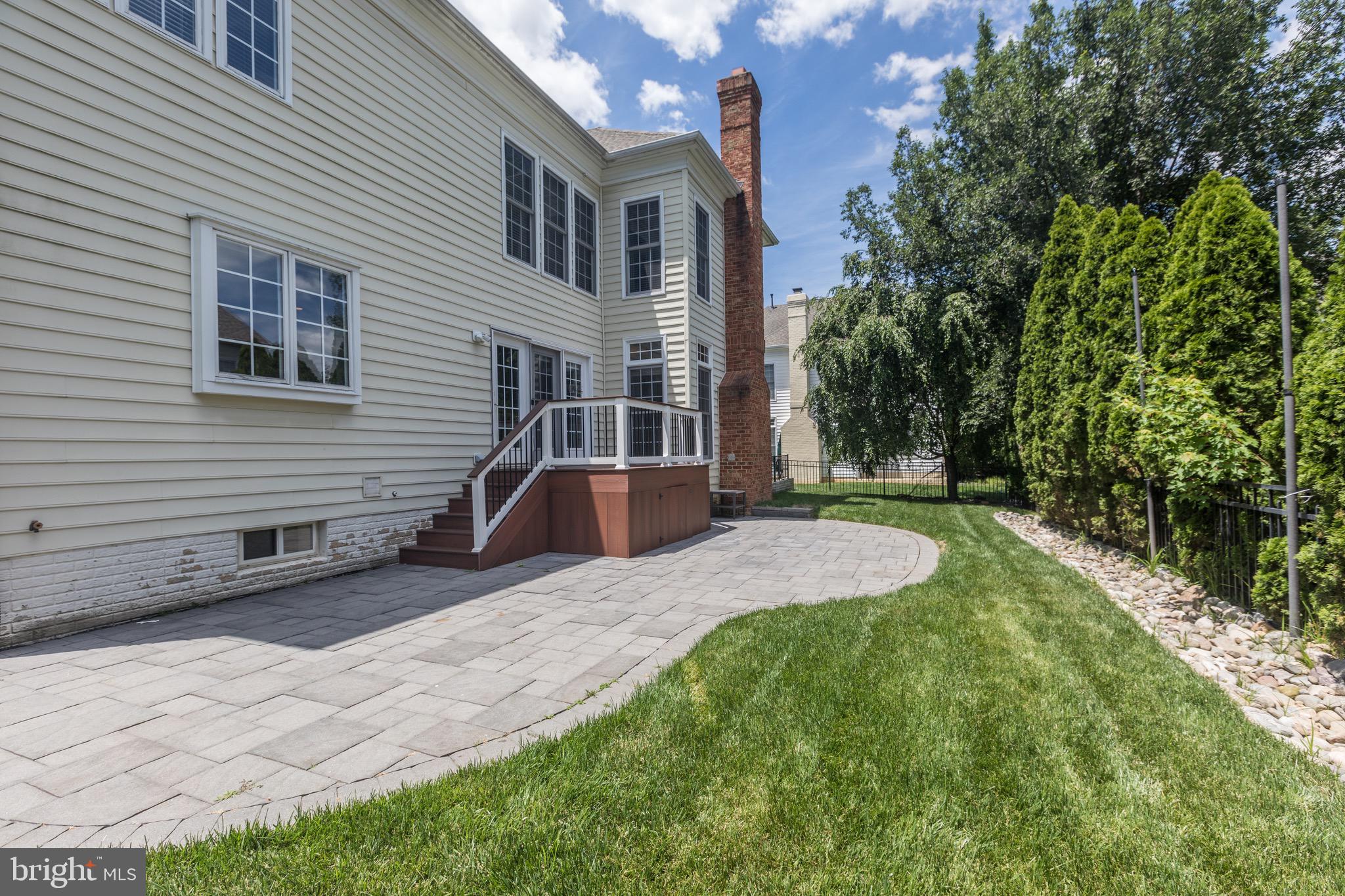 FALLSGROVE - Residential