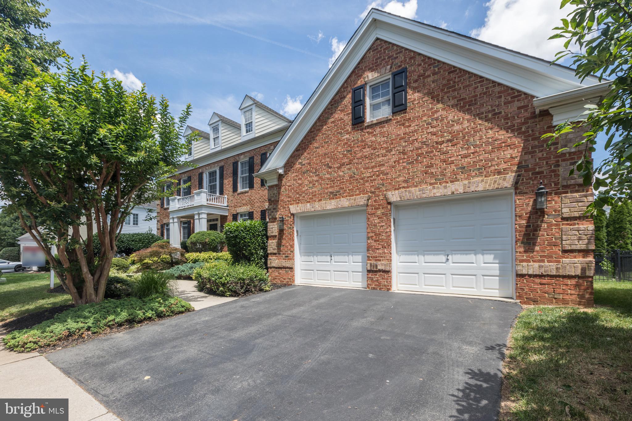 FALLSGROVE - Residential