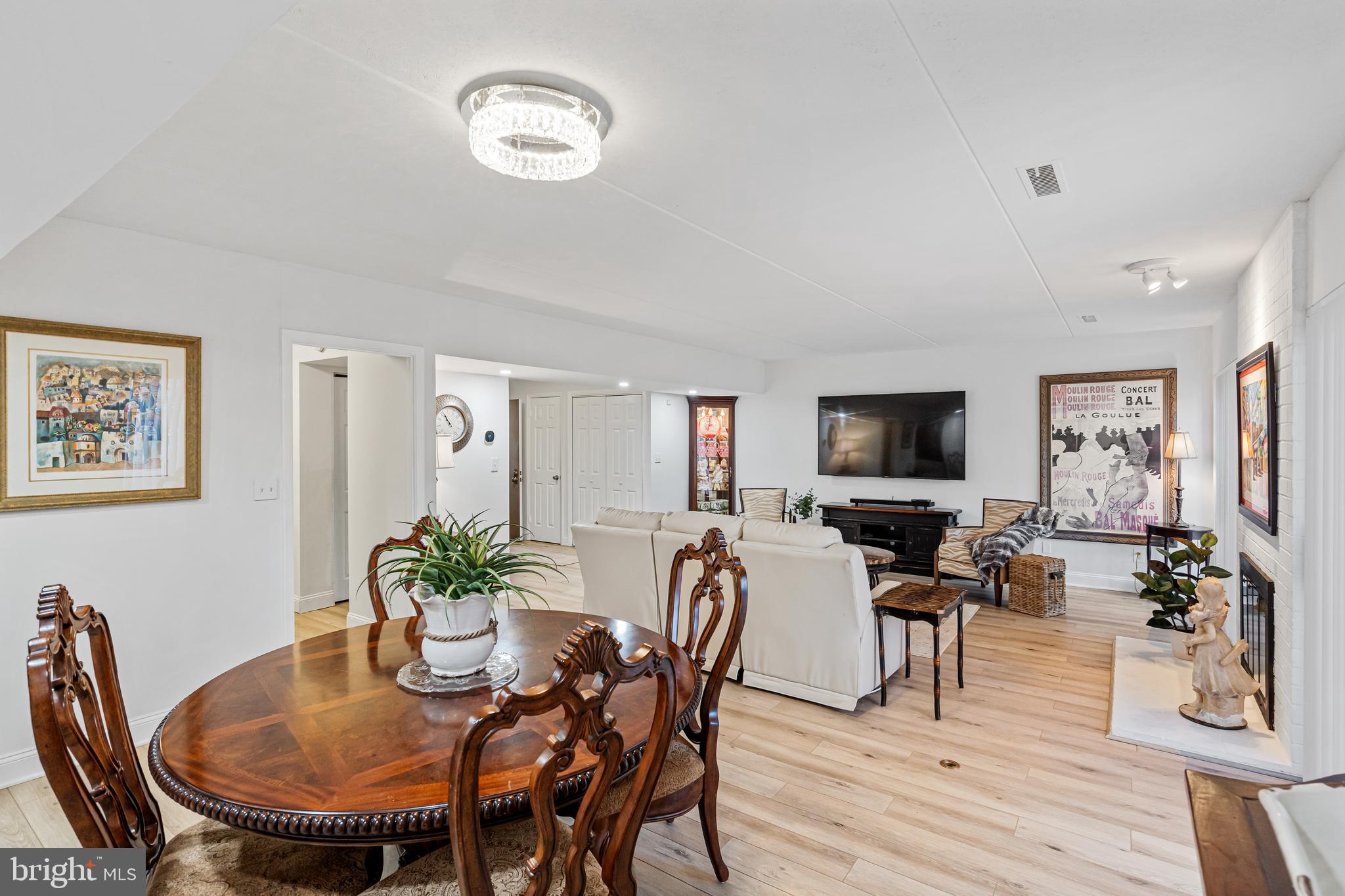 ANNEN WOODS - Residential