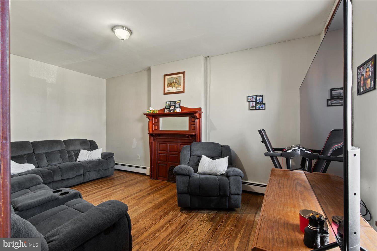 COLUMBIA - Residential