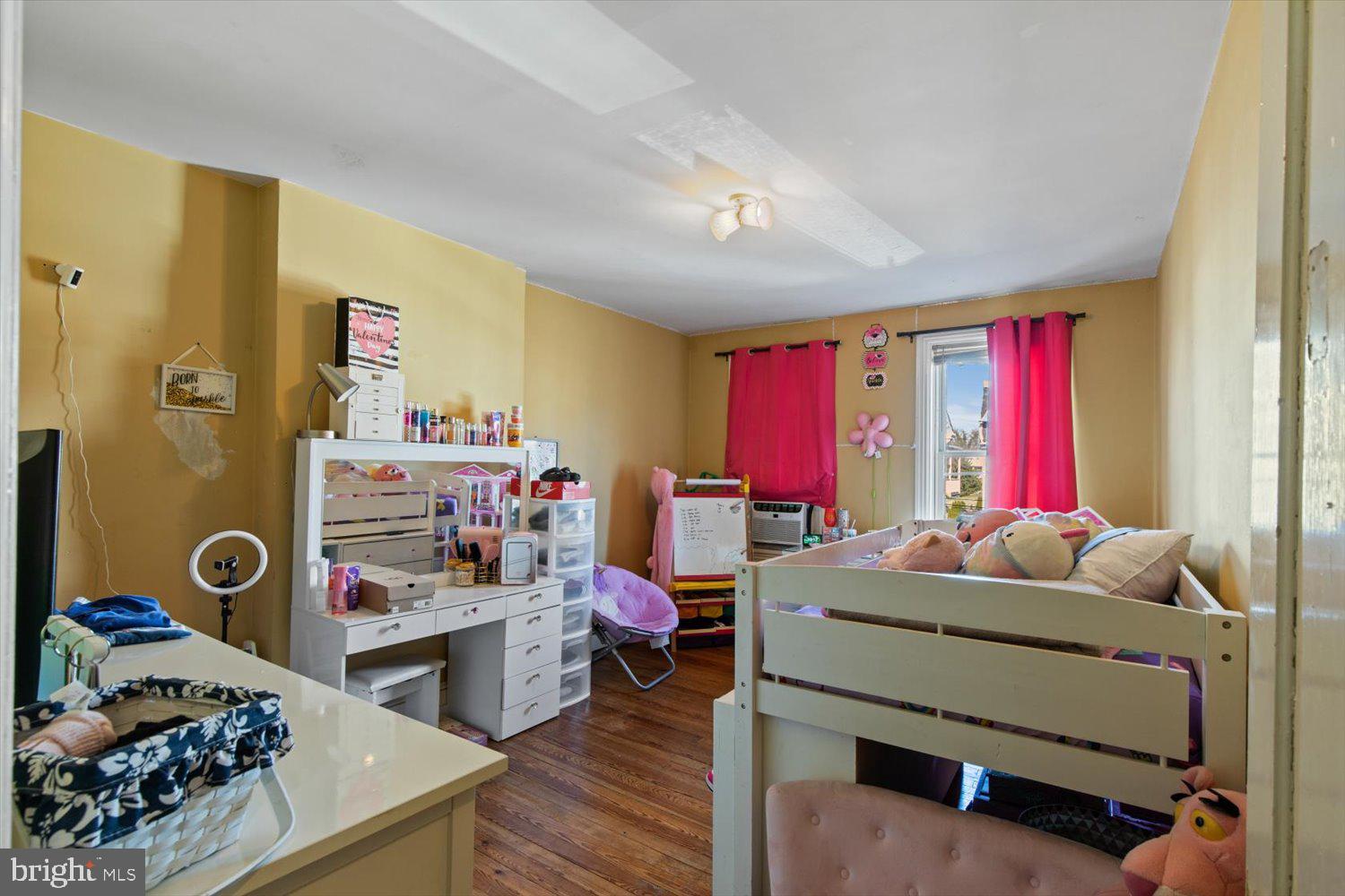 COLUMBIA - Residential