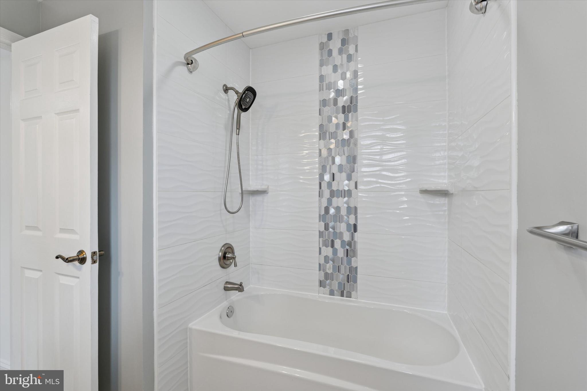 BIRCHWOOD - Residential Lease