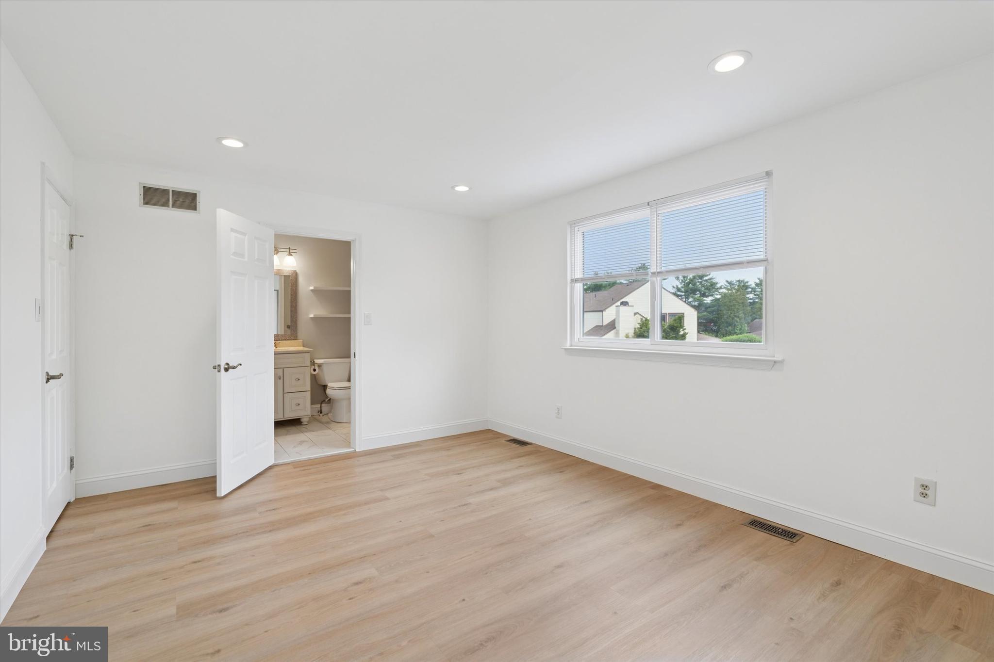 BIRCHWOOD - Residential Lease