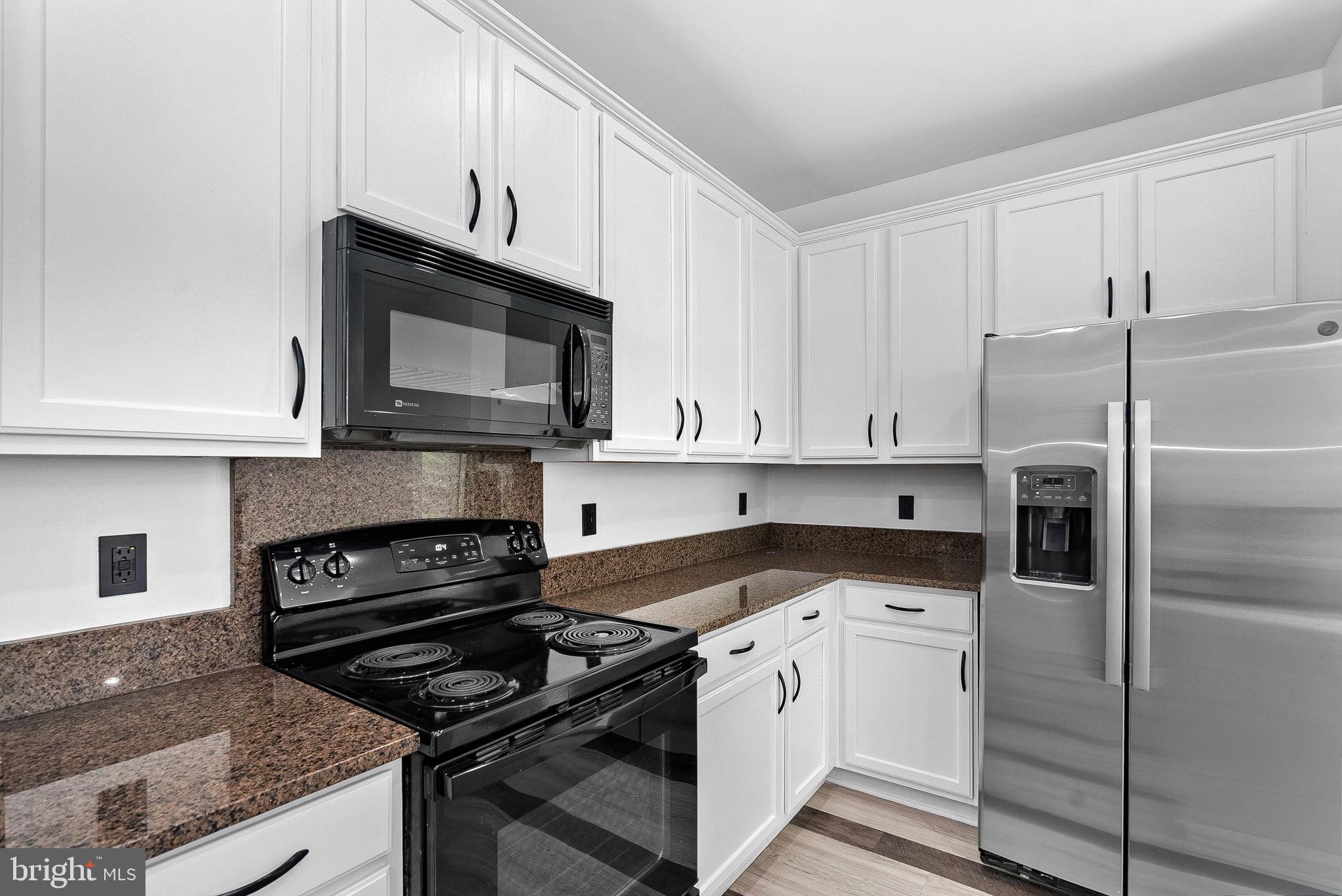 AMBER SPRING CONDOMINIUMS - Residential