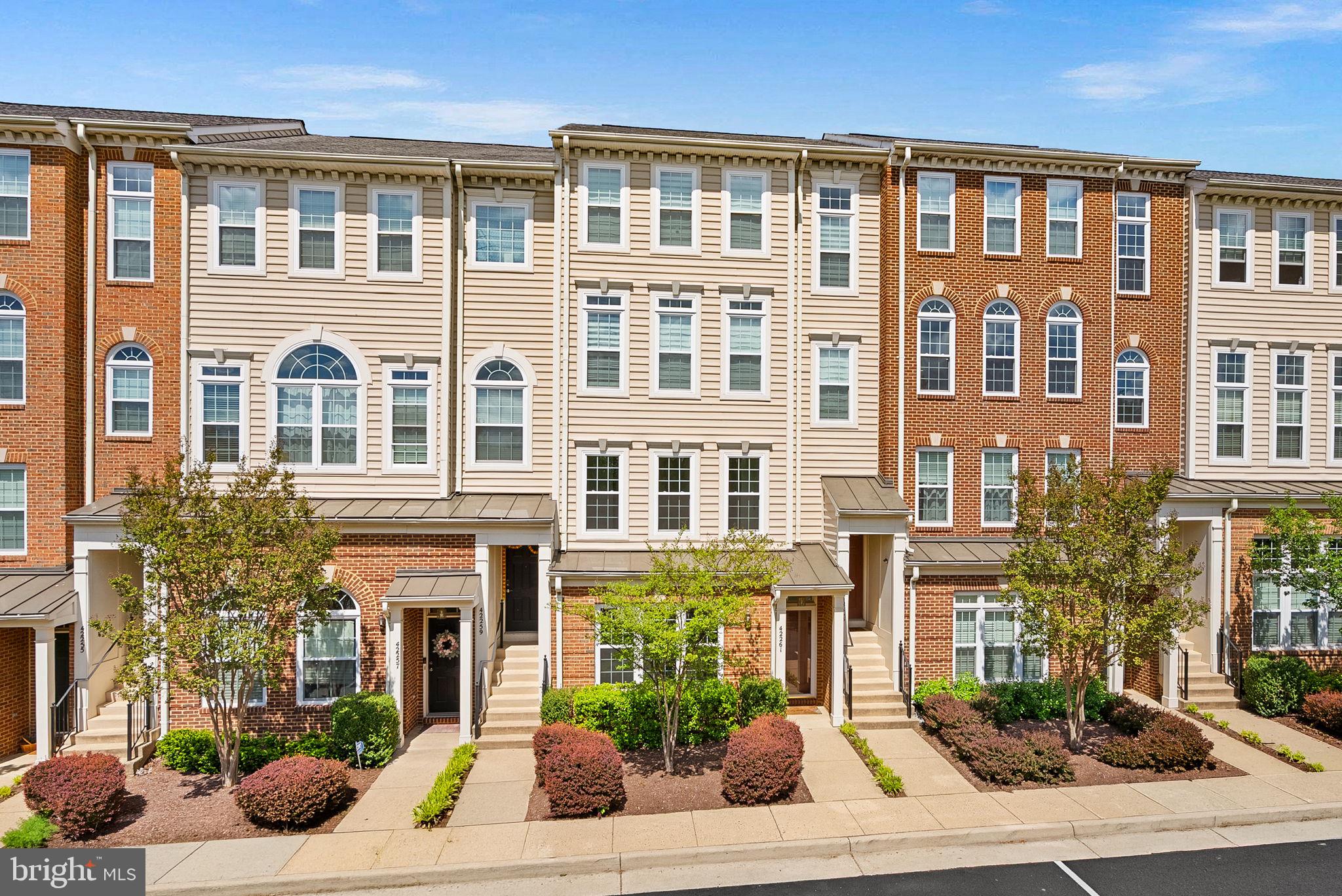 42261 TERRAZZO TERRACE