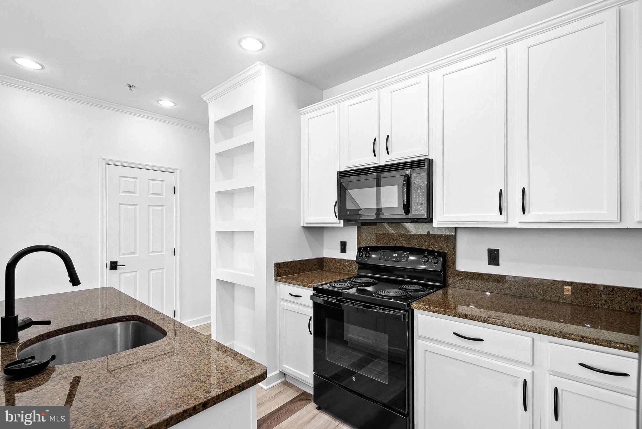 AMBER SPRING CONDOMINIUMS - Residential