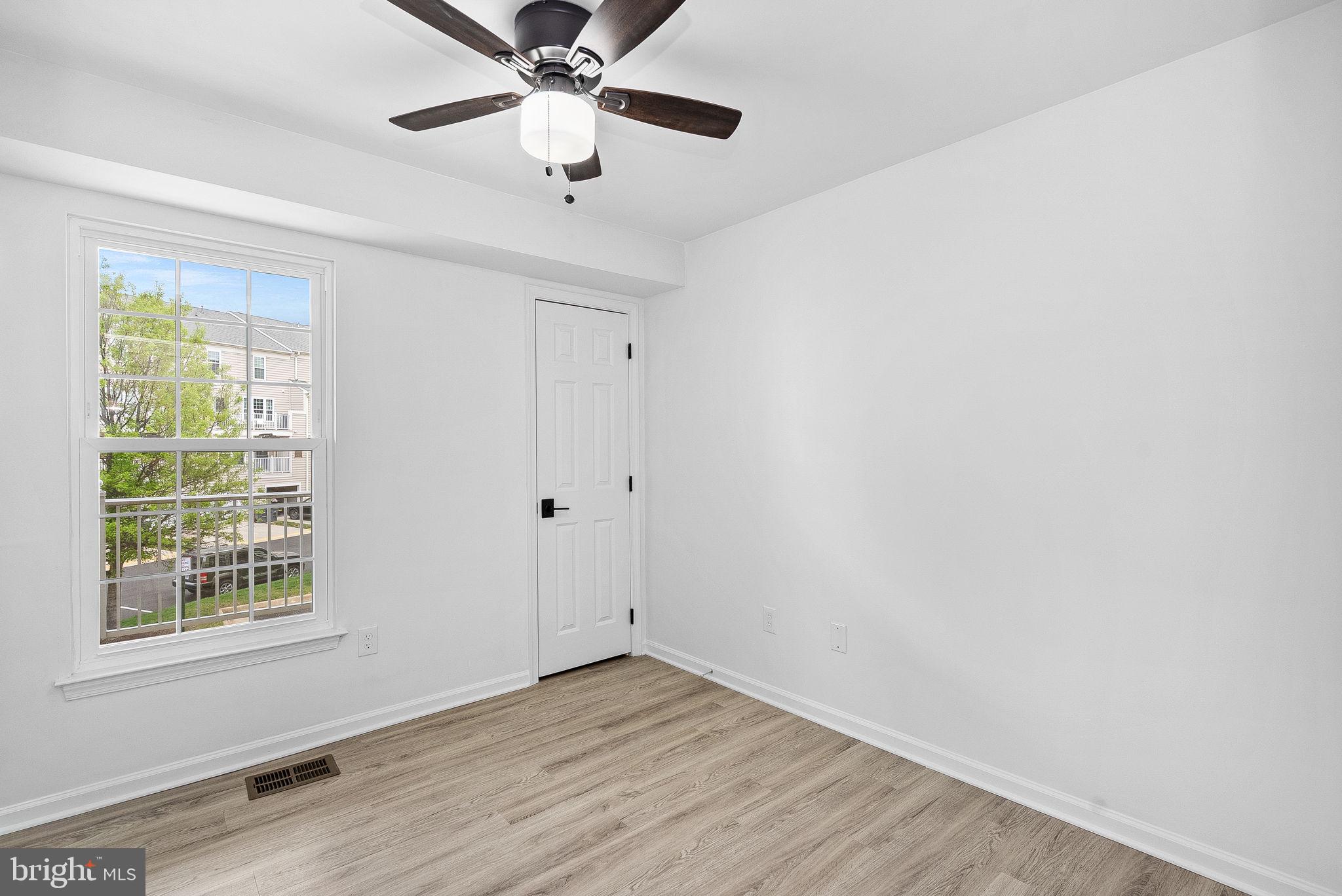 AMBER SPRING CONDOMINIUMS - Residential