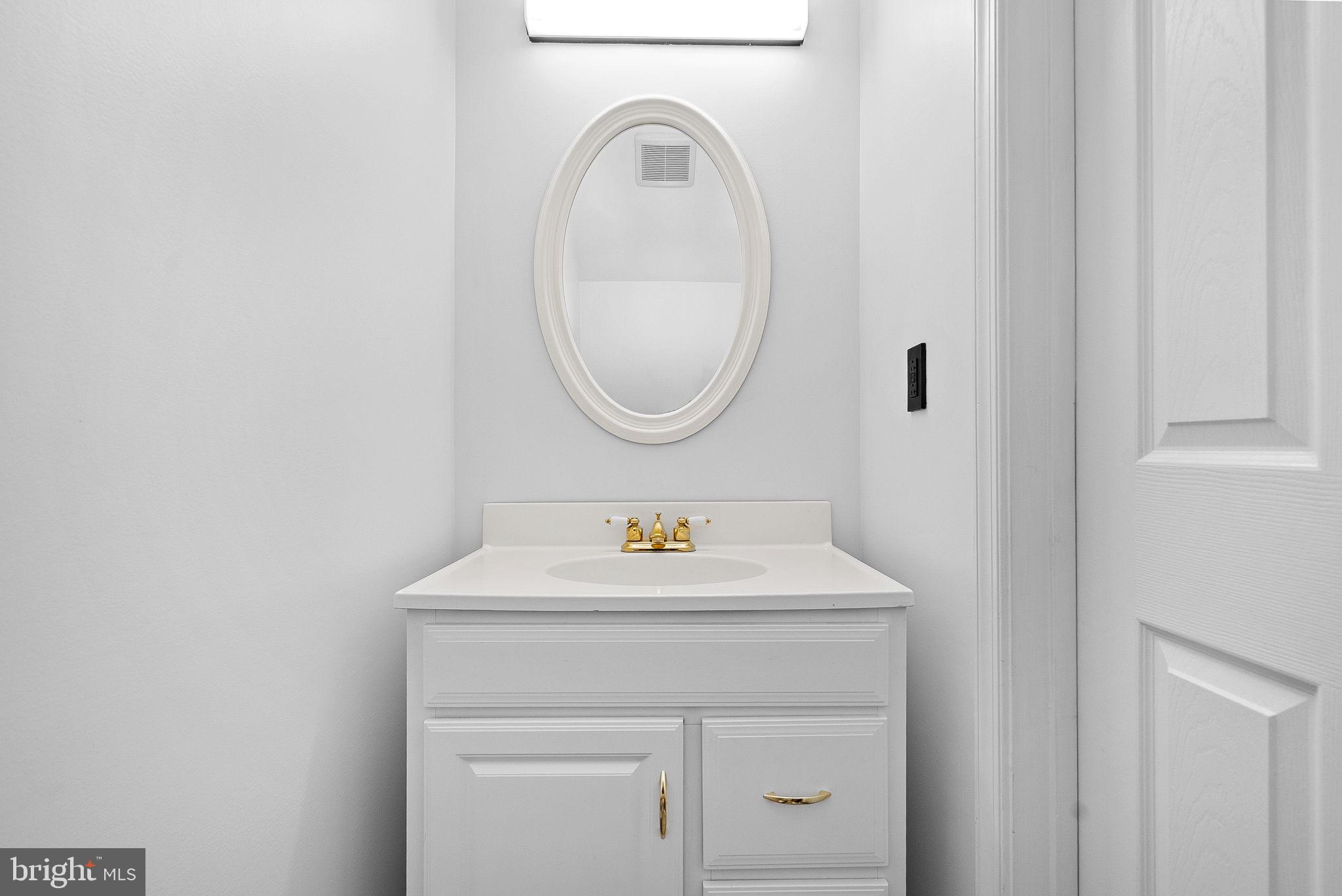 AMBER SPRING CONDOMINIUMS - Residential