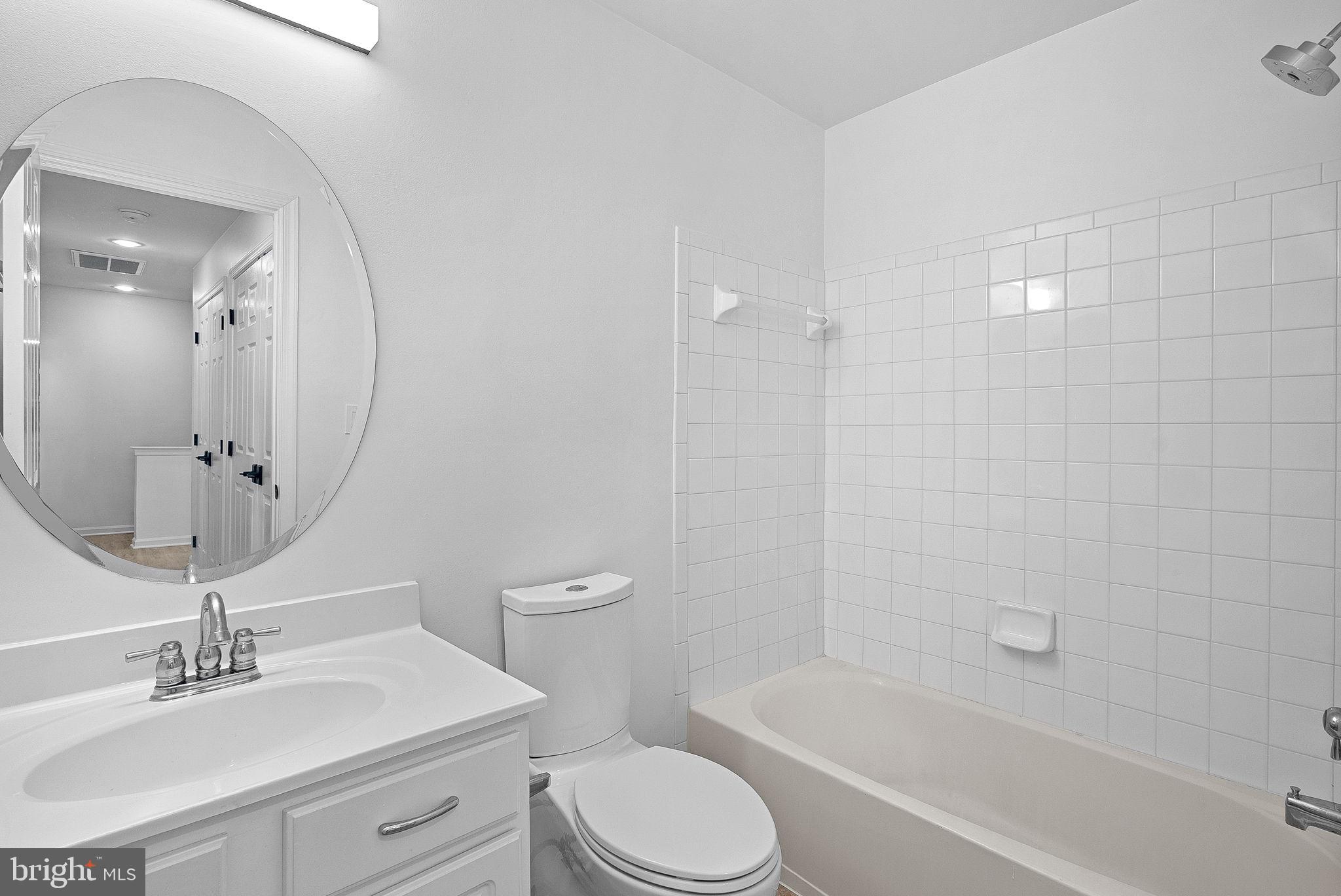 AMBER SPRING CONDOMINIUMS - Residential