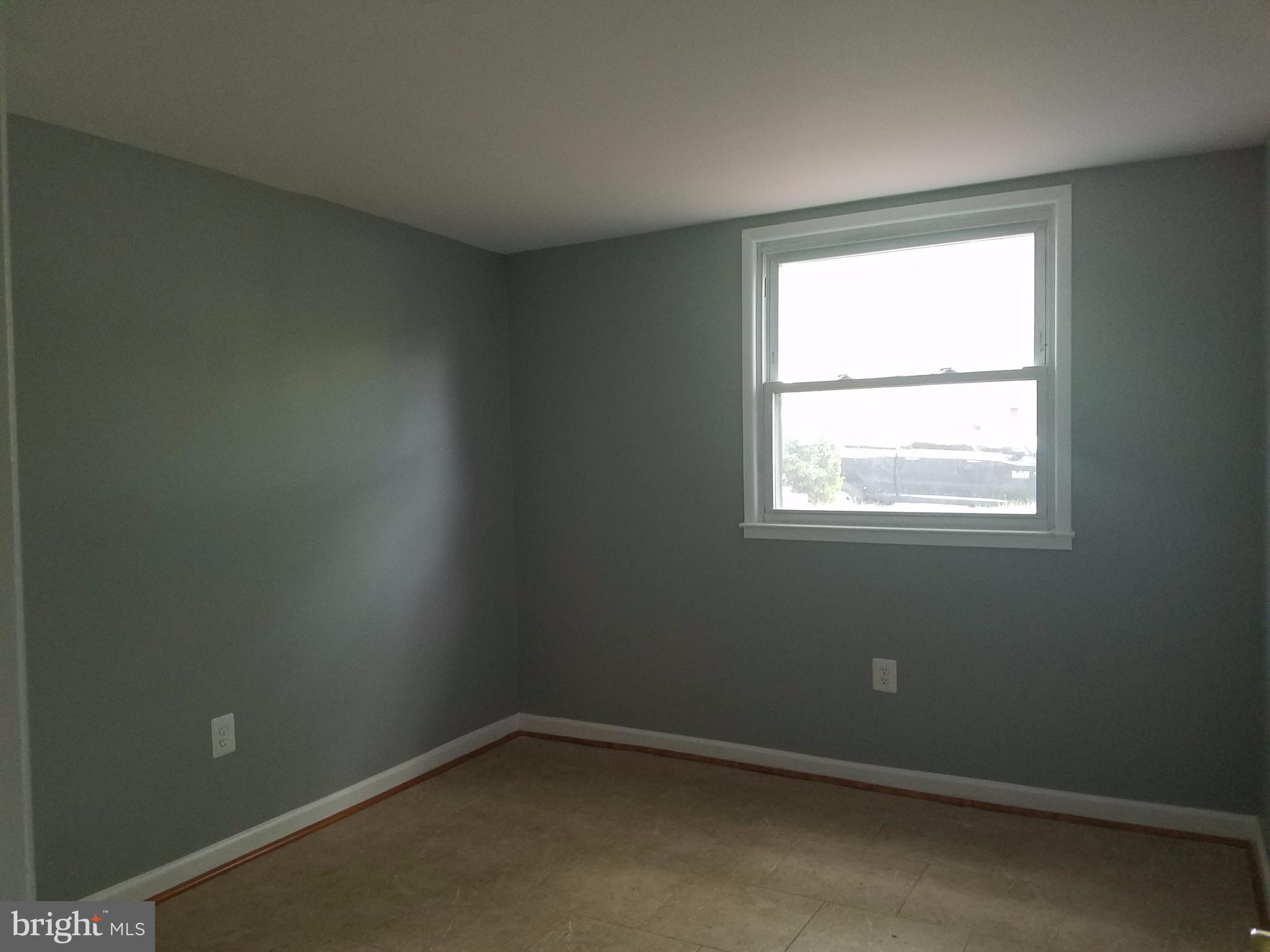 DALE CITY - Residential Lease