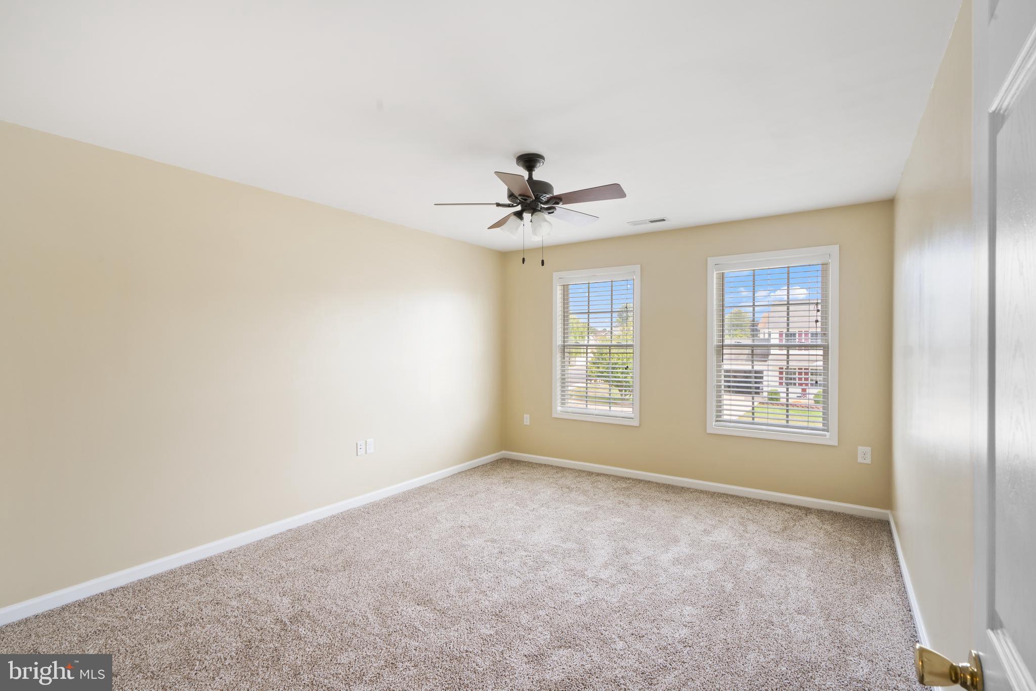 RED HILL - Residential