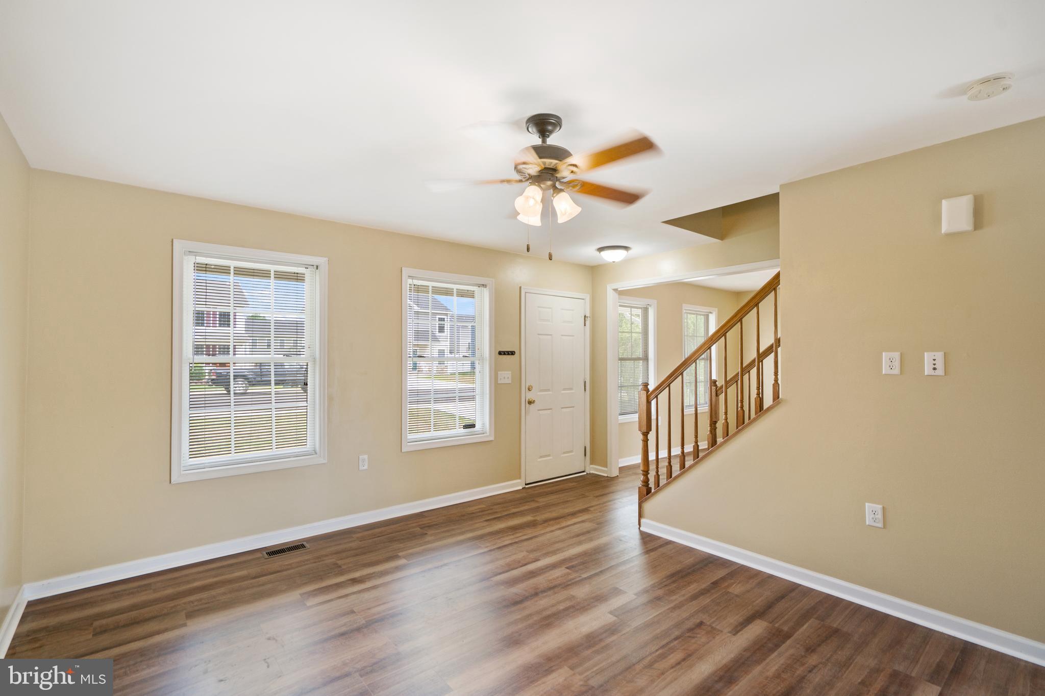 RED HILL - Residential