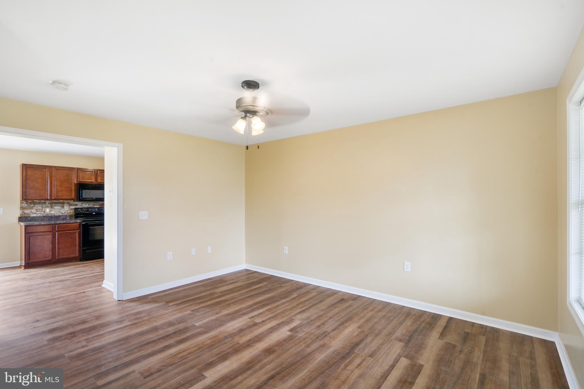 RED HILL - Residential