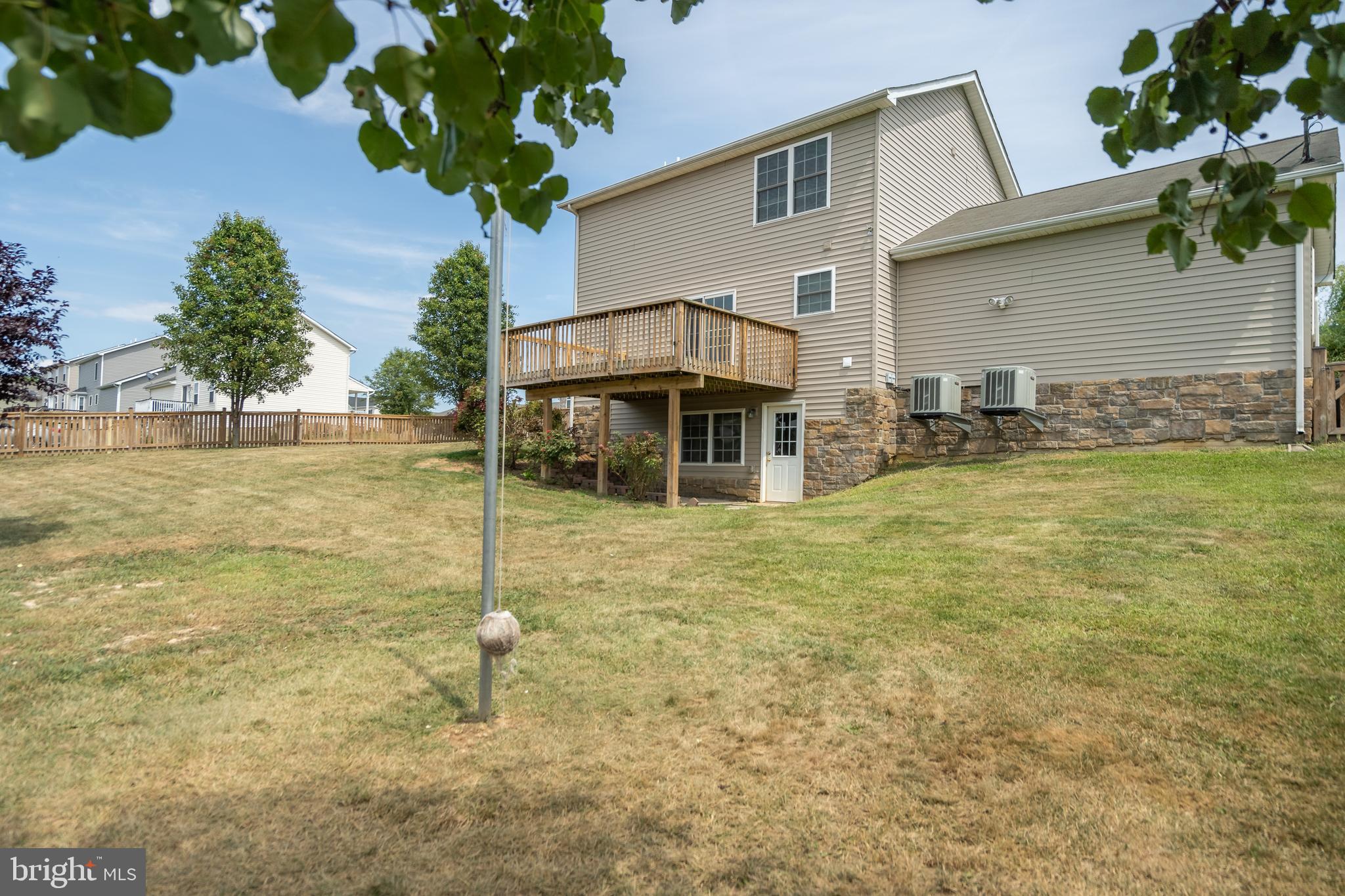 RED HILL - Residential