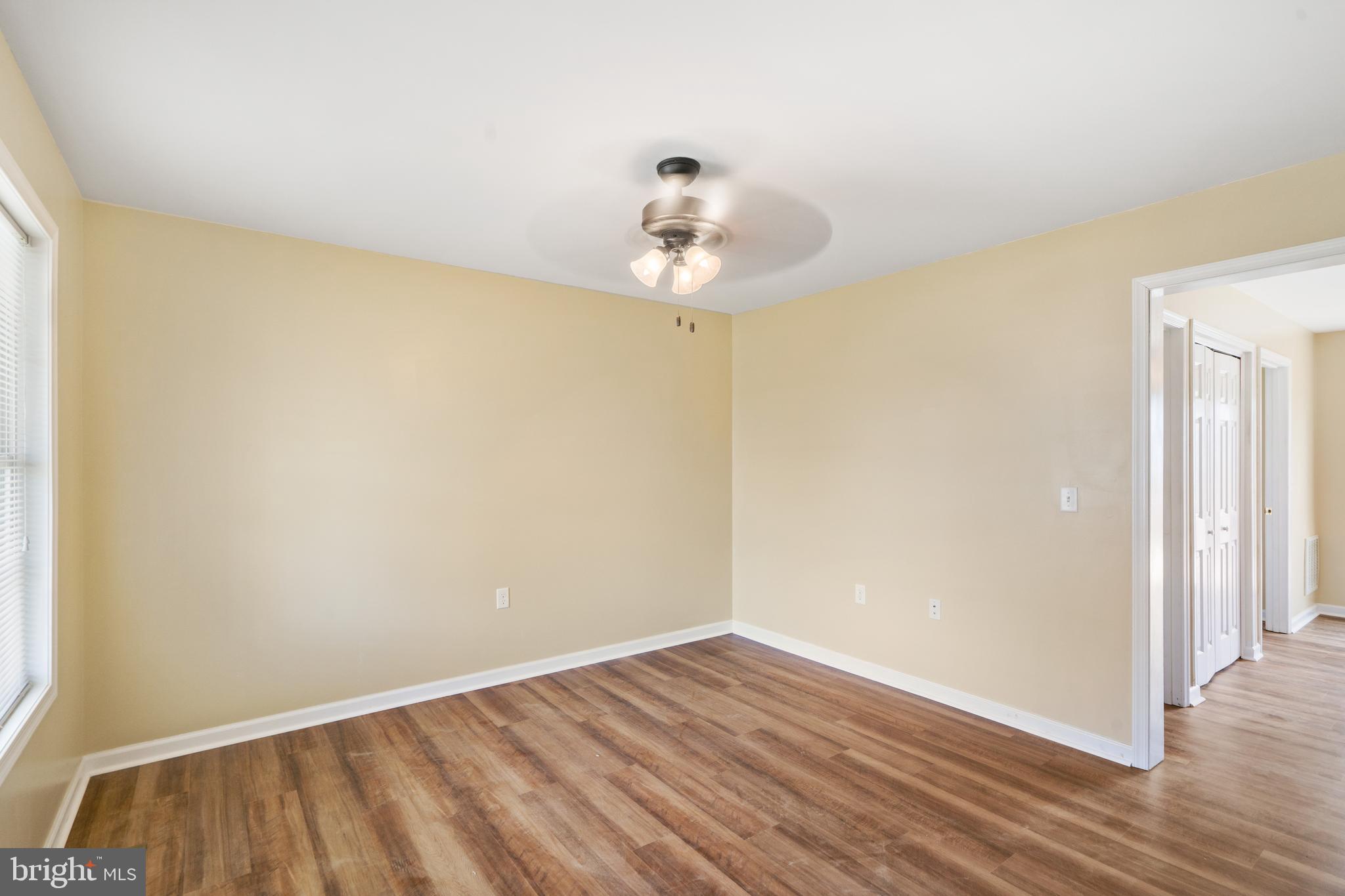 RED HILL - Residential