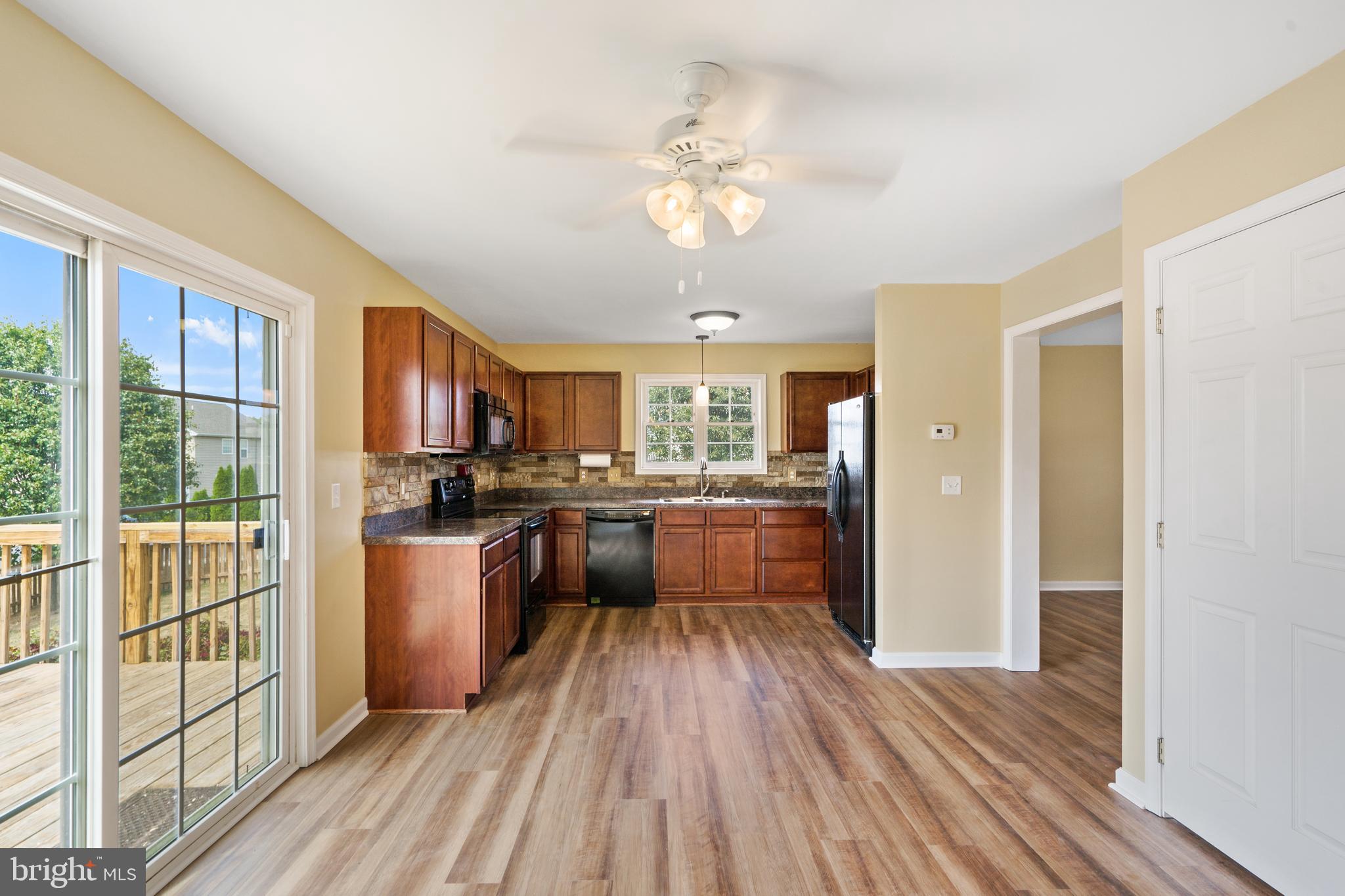 RED HILL - Residential