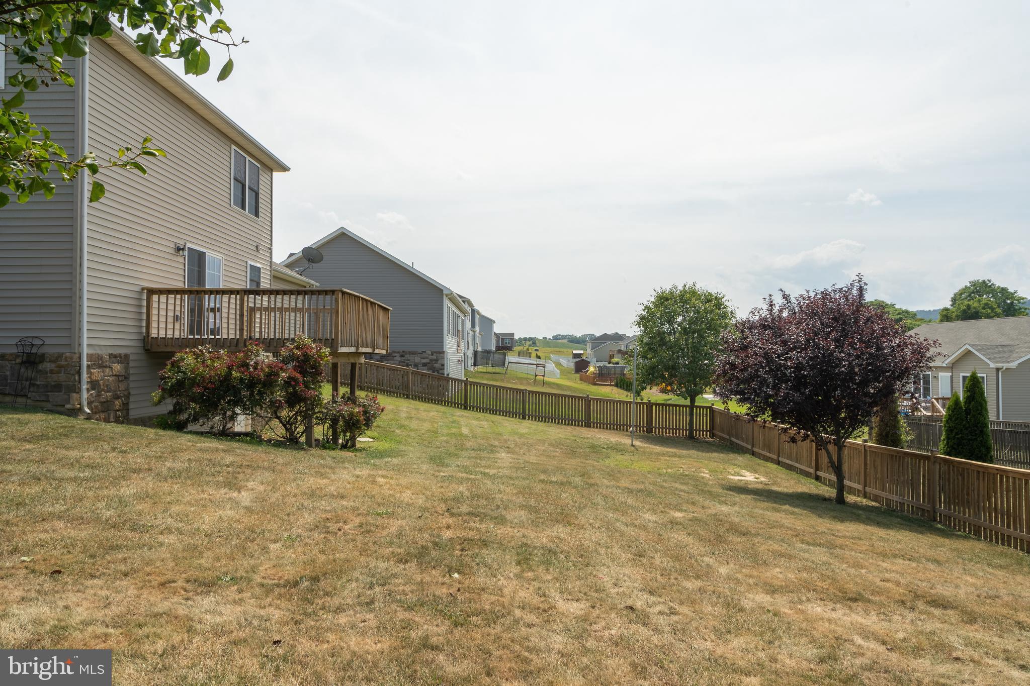 RED HILL - Residential