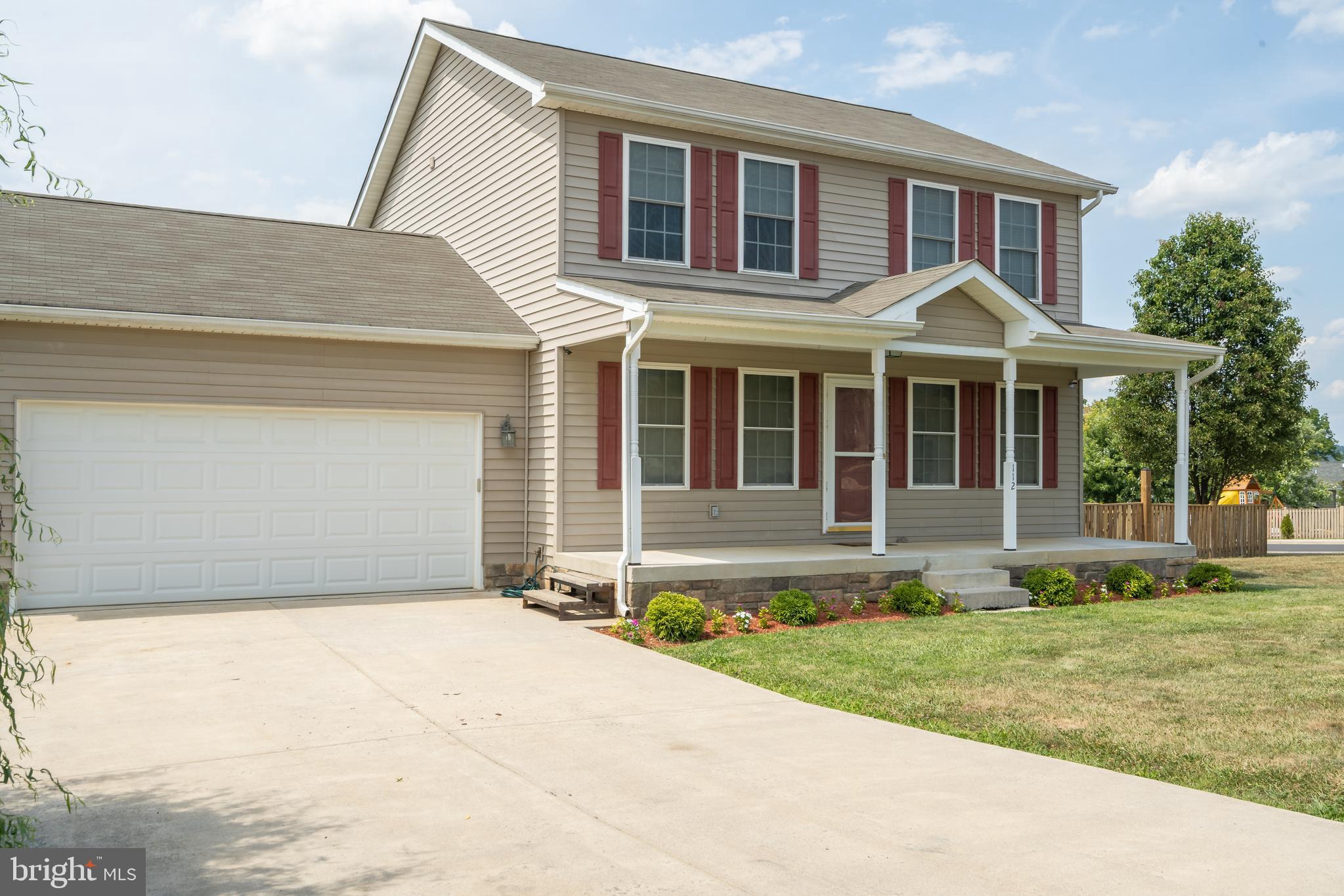 RED HILL - Residential