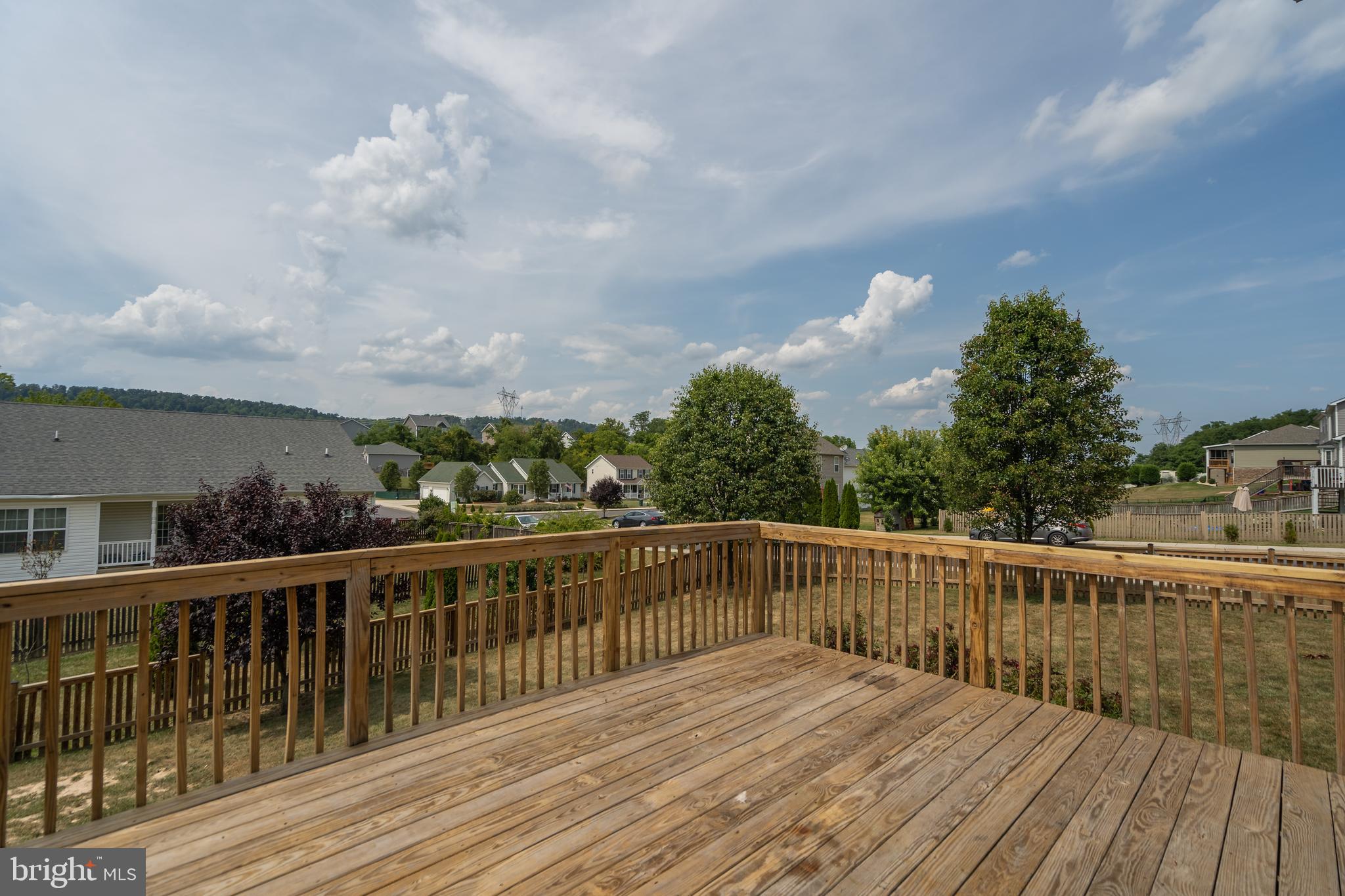 RED HILL - Residential