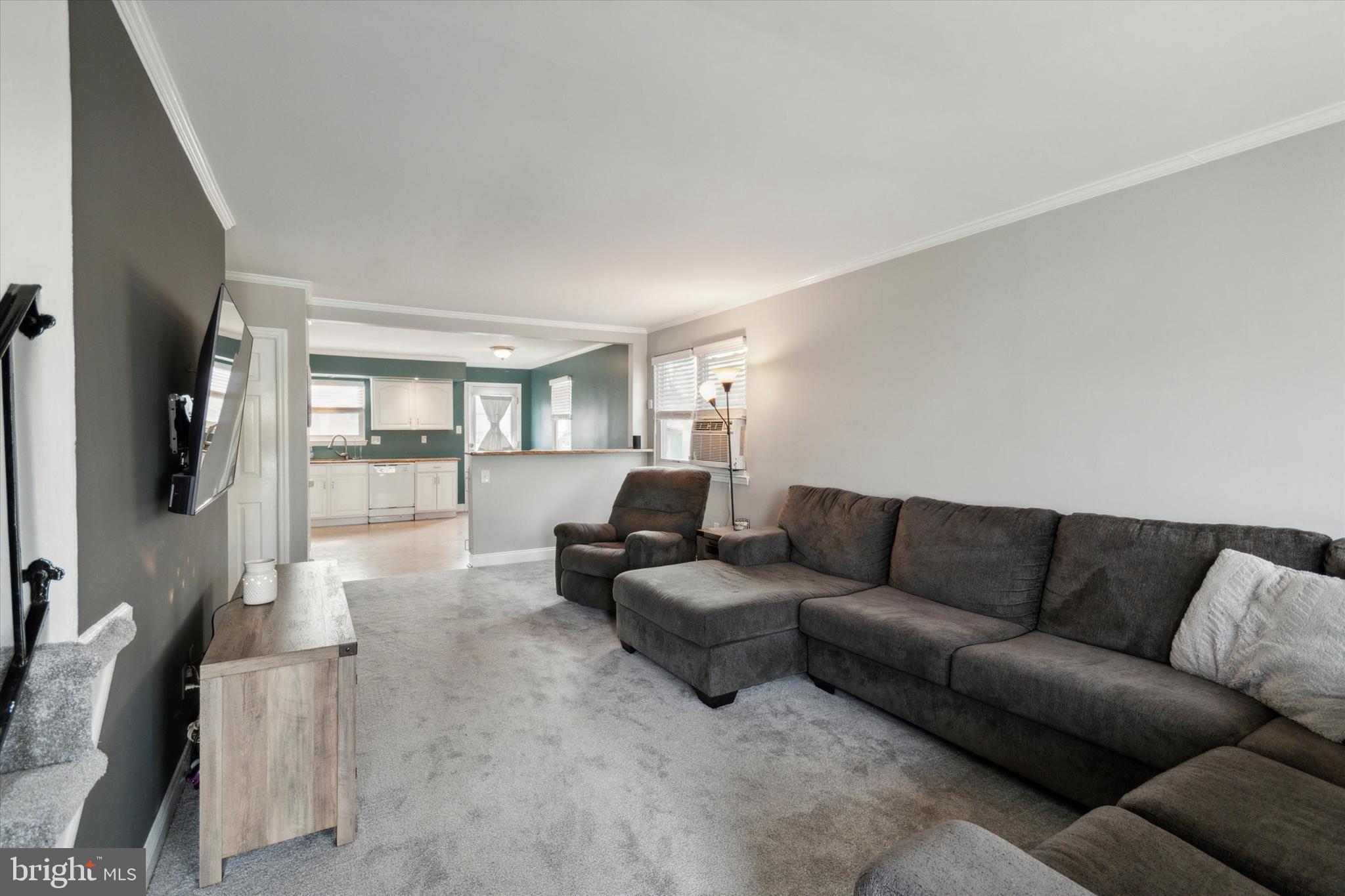 CLIFTON HEIGHTS - Residential