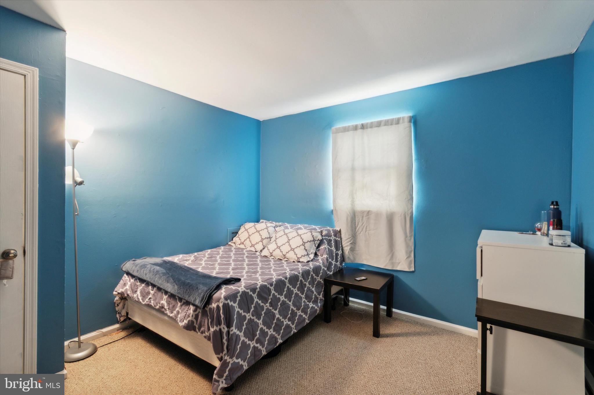 CLIFTON HEIGHTS - Residential