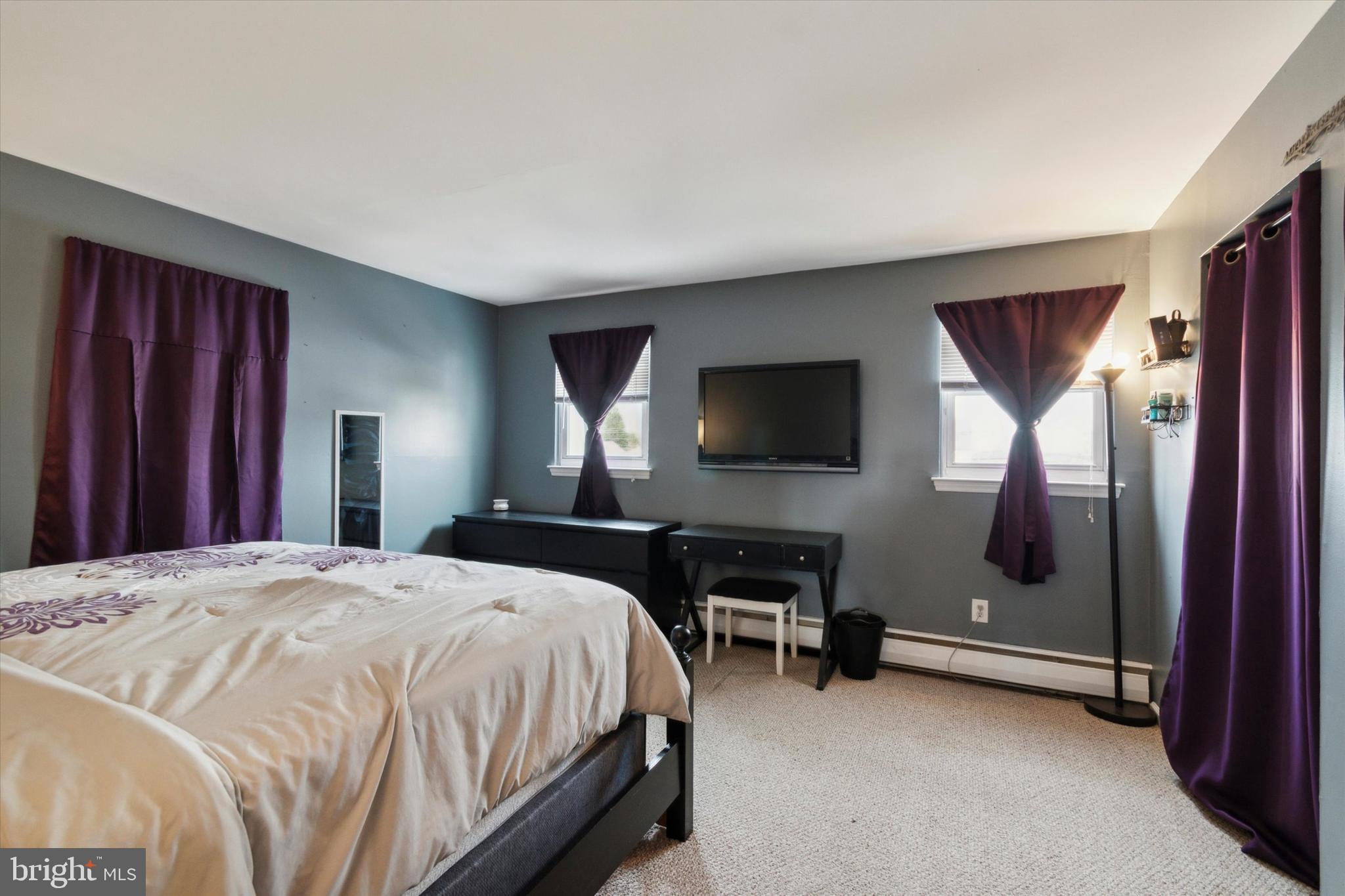 CLIFTON HEIGHTS - Residential