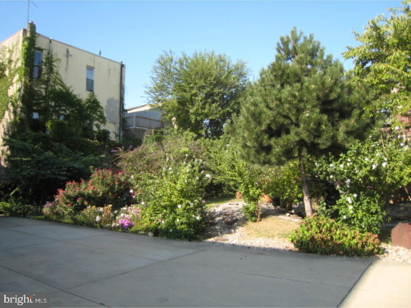 PASSYUNK SQUARE - Residential