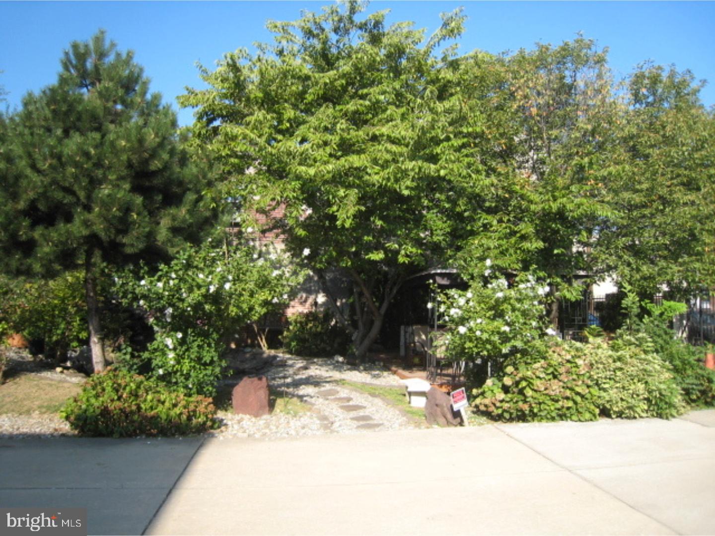 PASSYUNK SQUARE - Residential