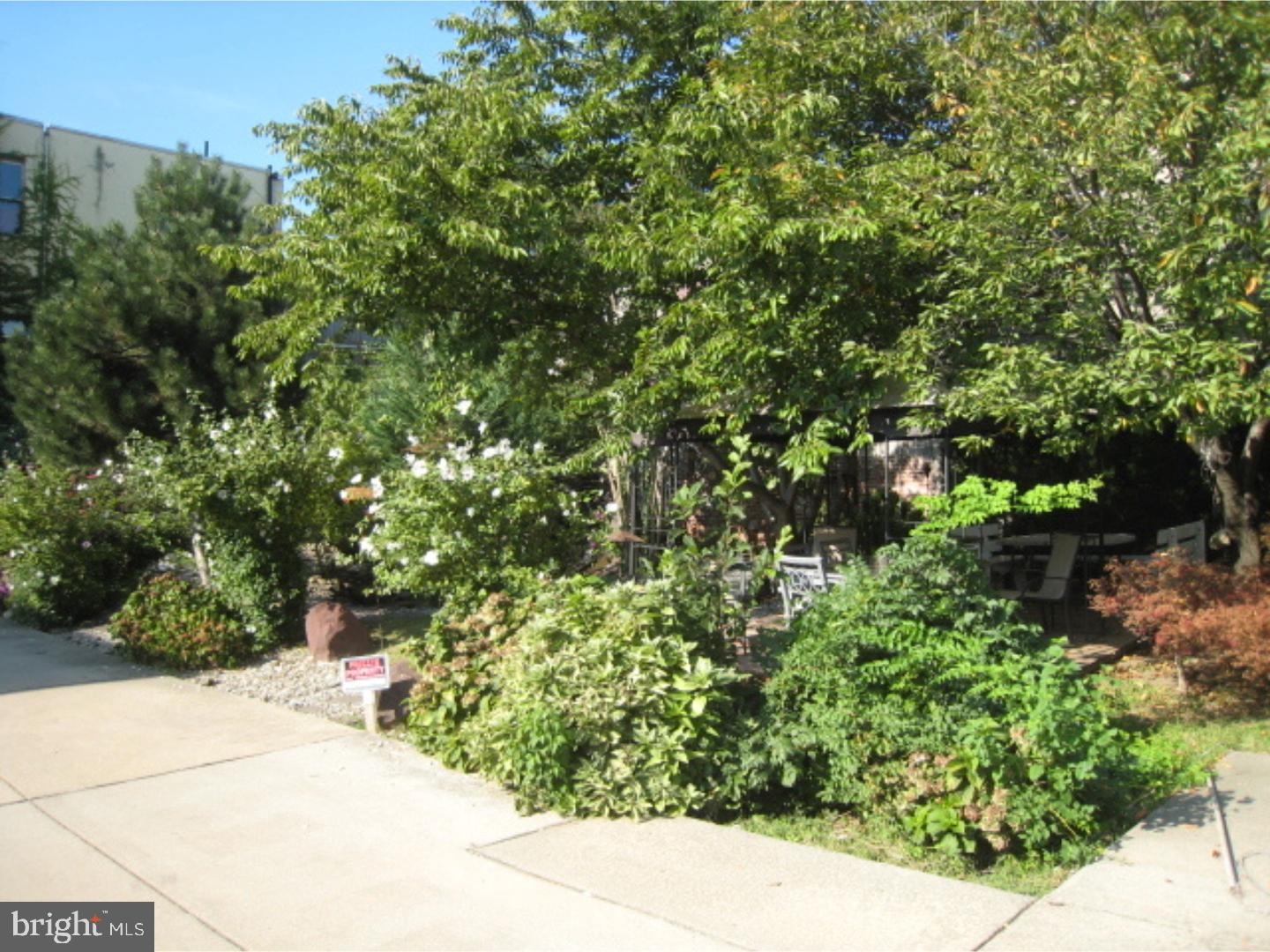 PASSYUNK SQUARE - Residential