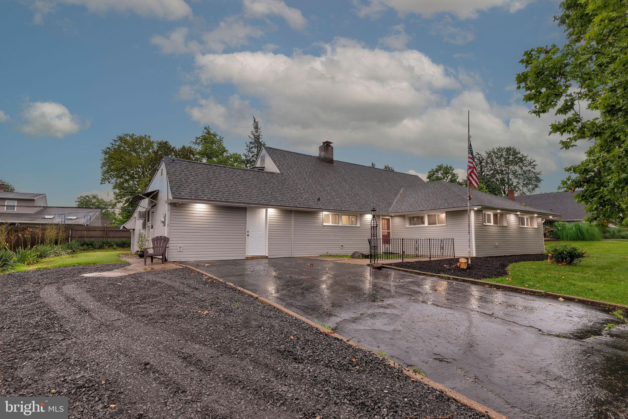 283 SNOWBALL DRIVE