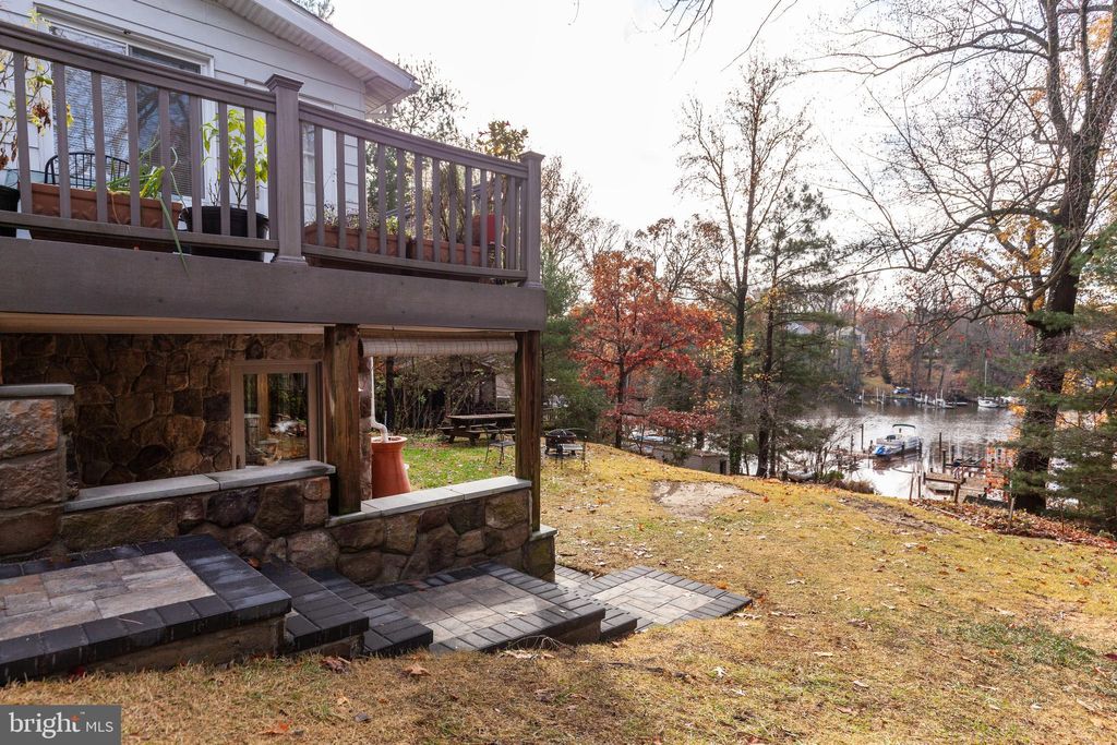 Photo of 807 Dividing Rd #B, SEVERNA PARK, MD 21146 (MLS # MDAA2127902)