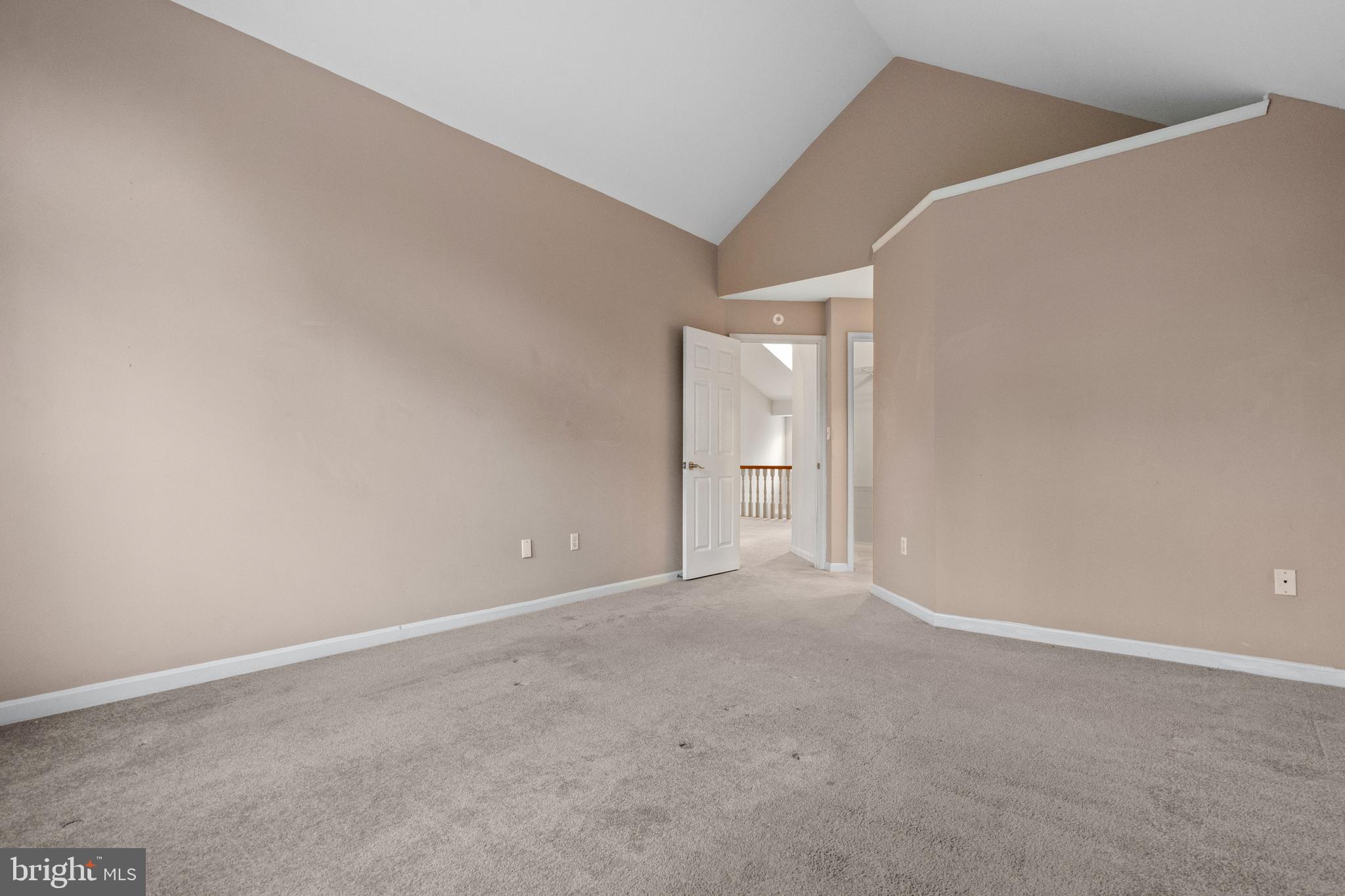 BARRINGTON POINTE CONDOS - Residential