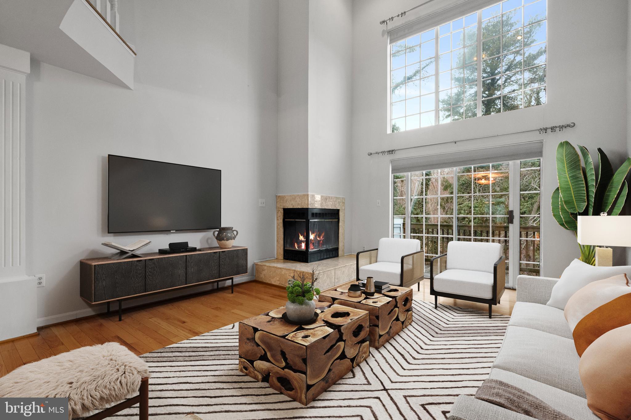 BARRINGTON POINTE CONDOS - Residential