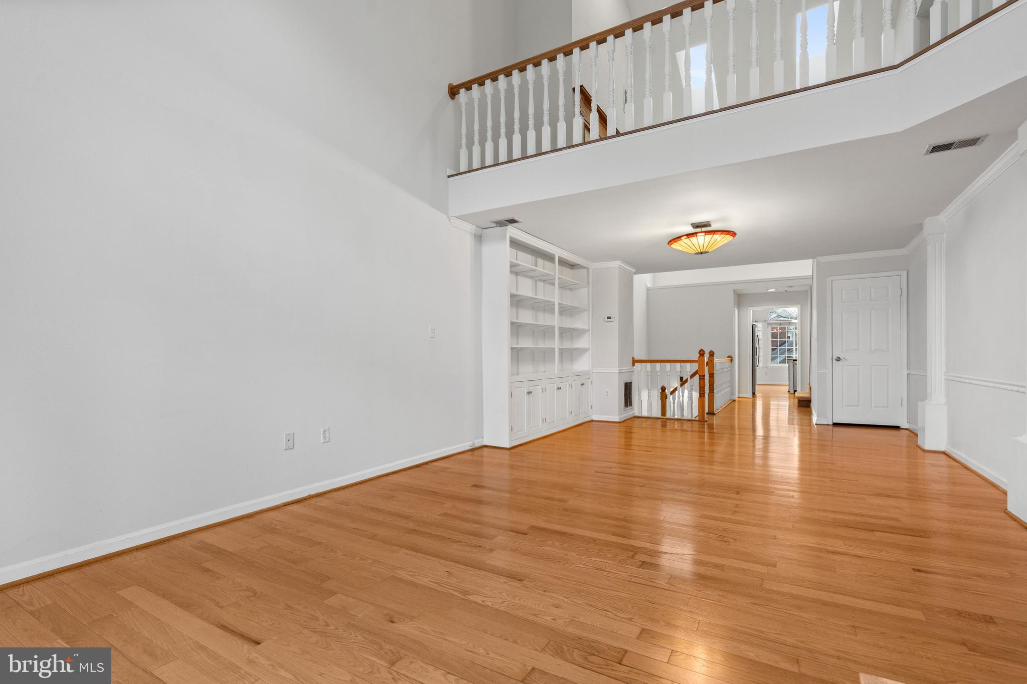 BARRINGTON POINTE CONDOS - Residential