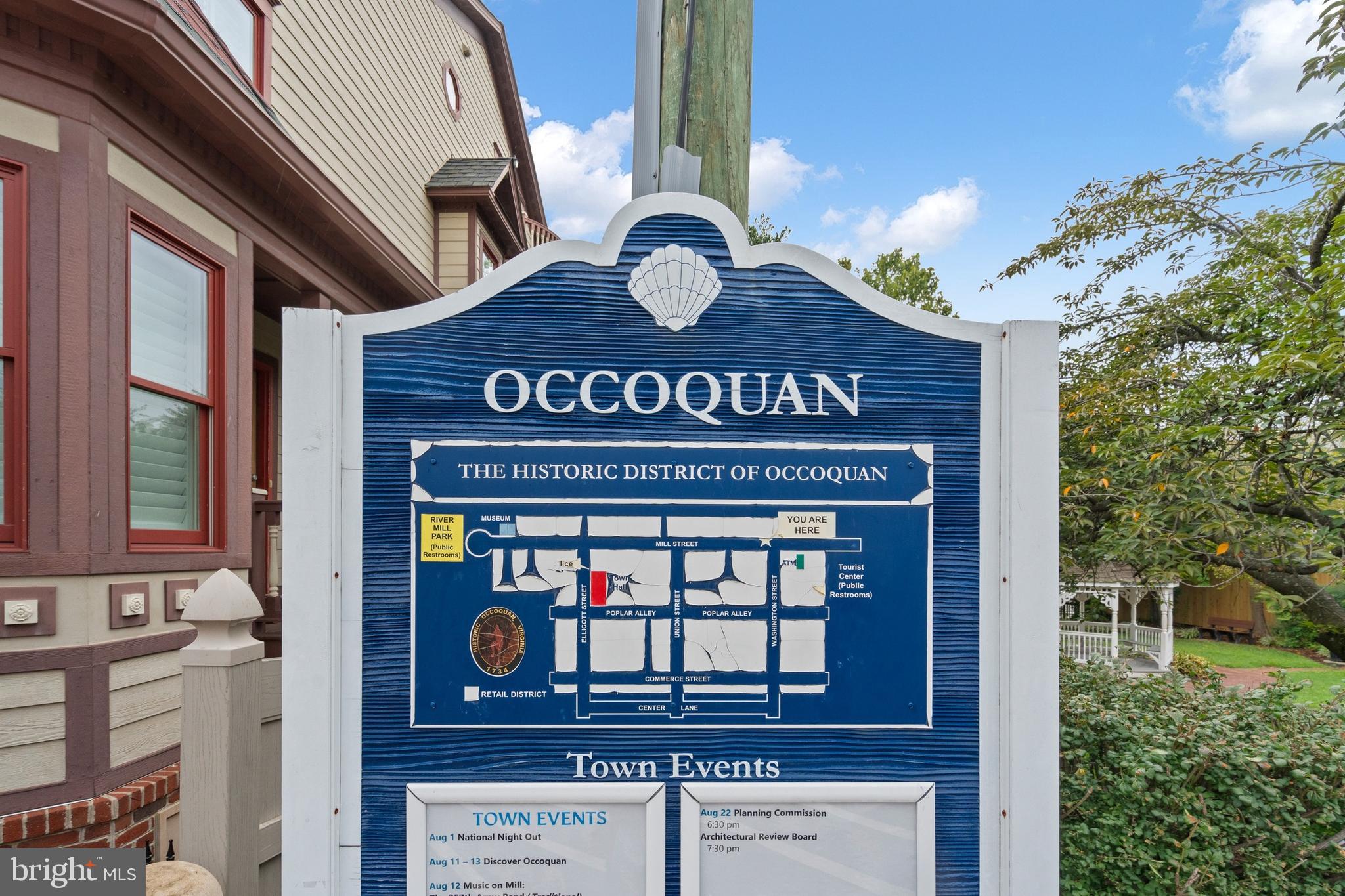 BARRINGTON POINTE CONDOS - Residential