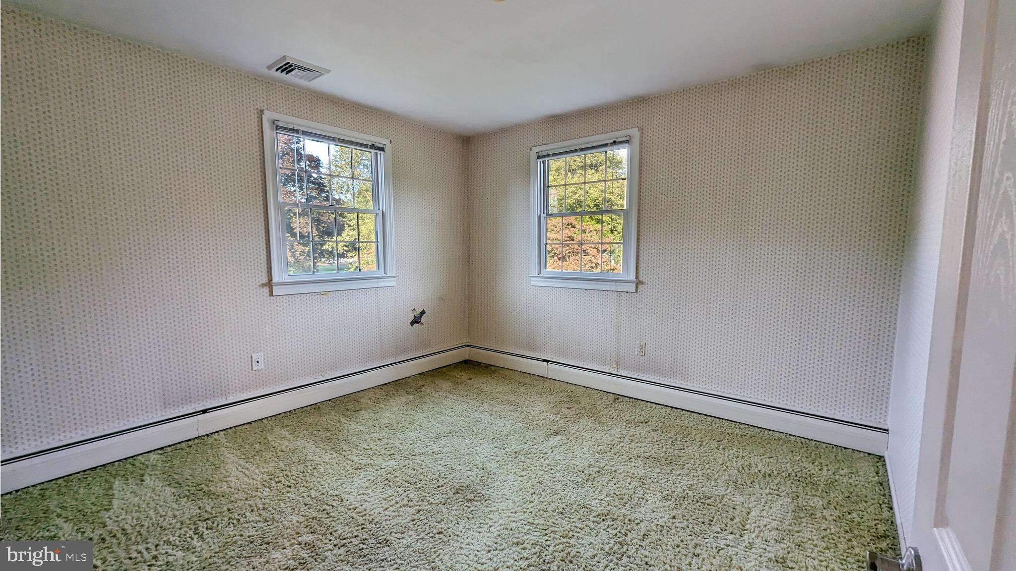 FOUNTAINVILLE HILL - Residential