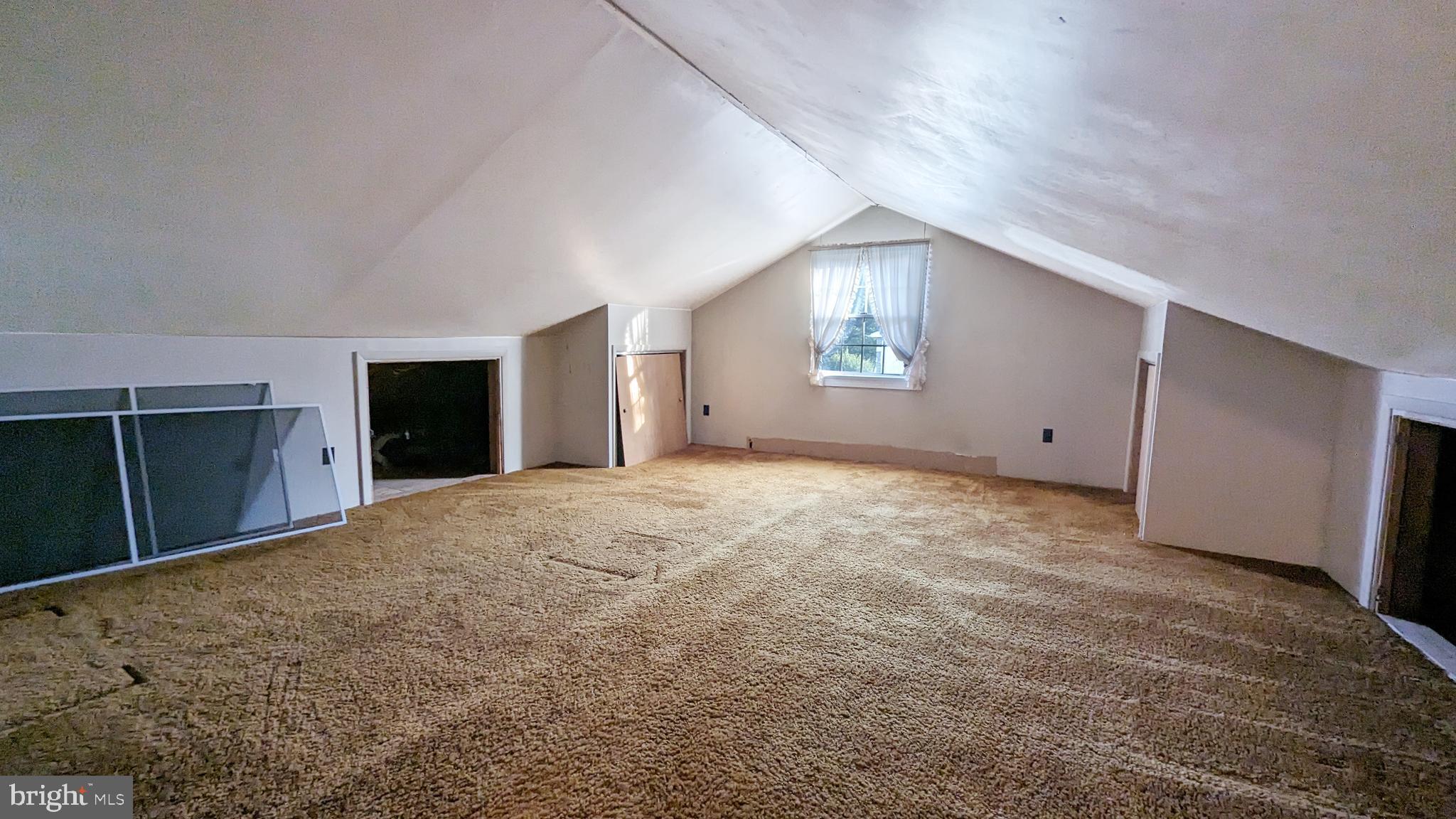 FOUNTAINVILLE HILL - Residential