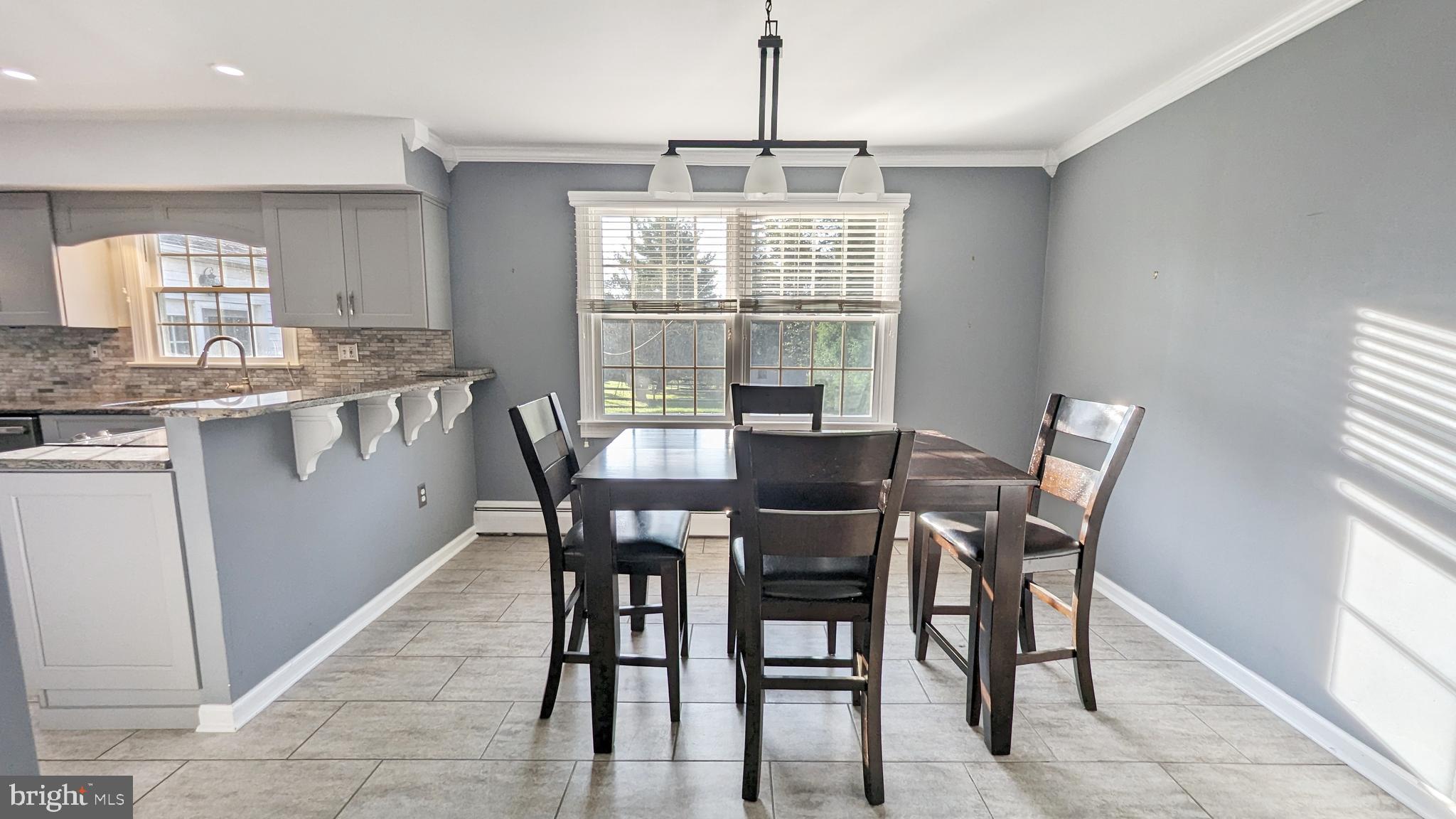 FOUNTAINVILLE HILL - Residential